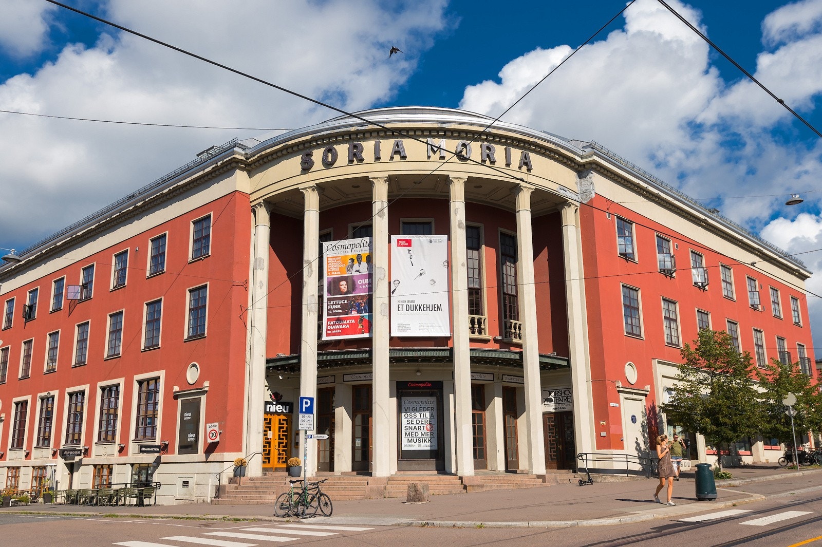 Soria Moria rett rundt hjørnet. Galleribilde