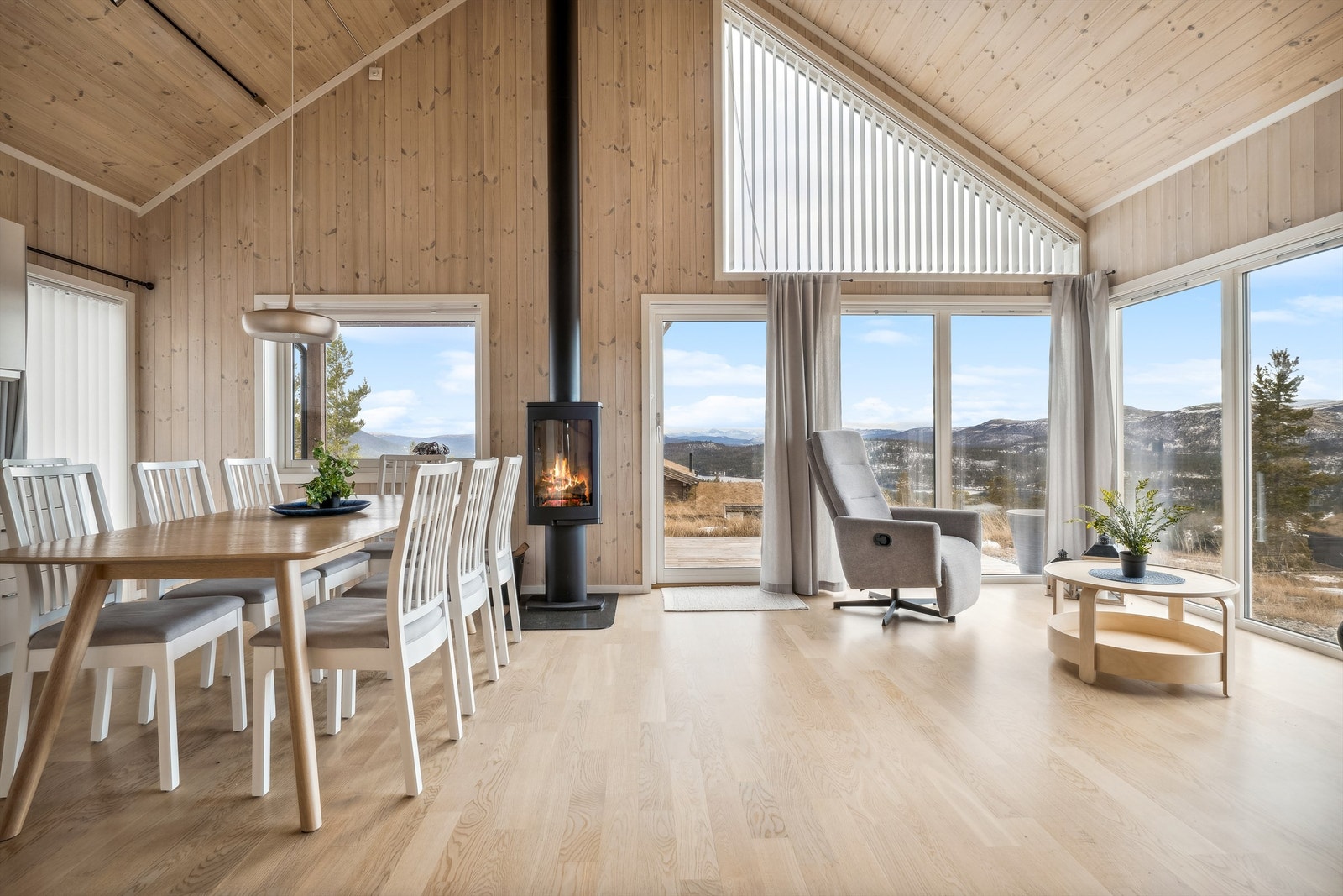 Stue med utgang til terrassen Galleribilde