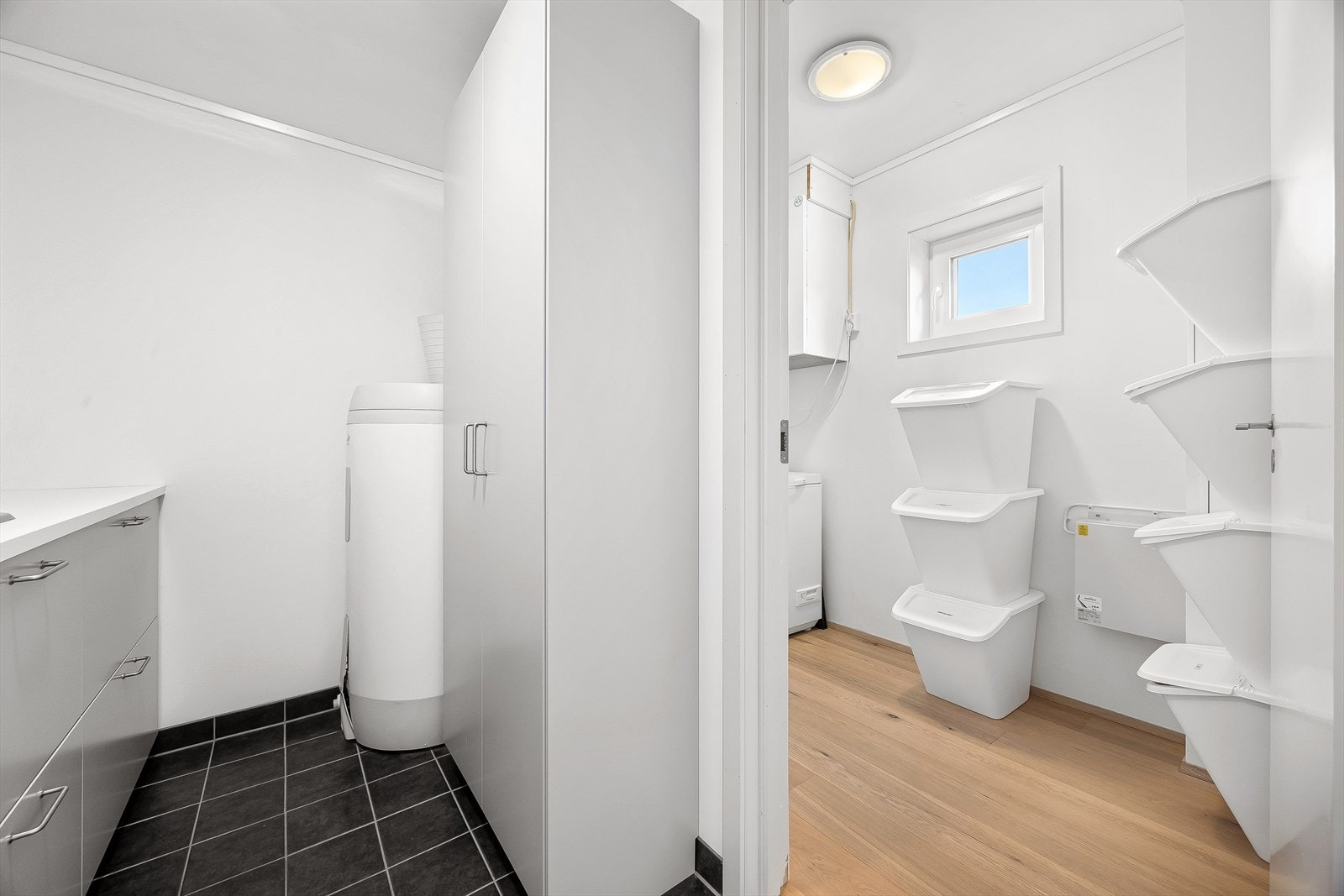 Bod med adkomst fra vaskerommet Galleribilde