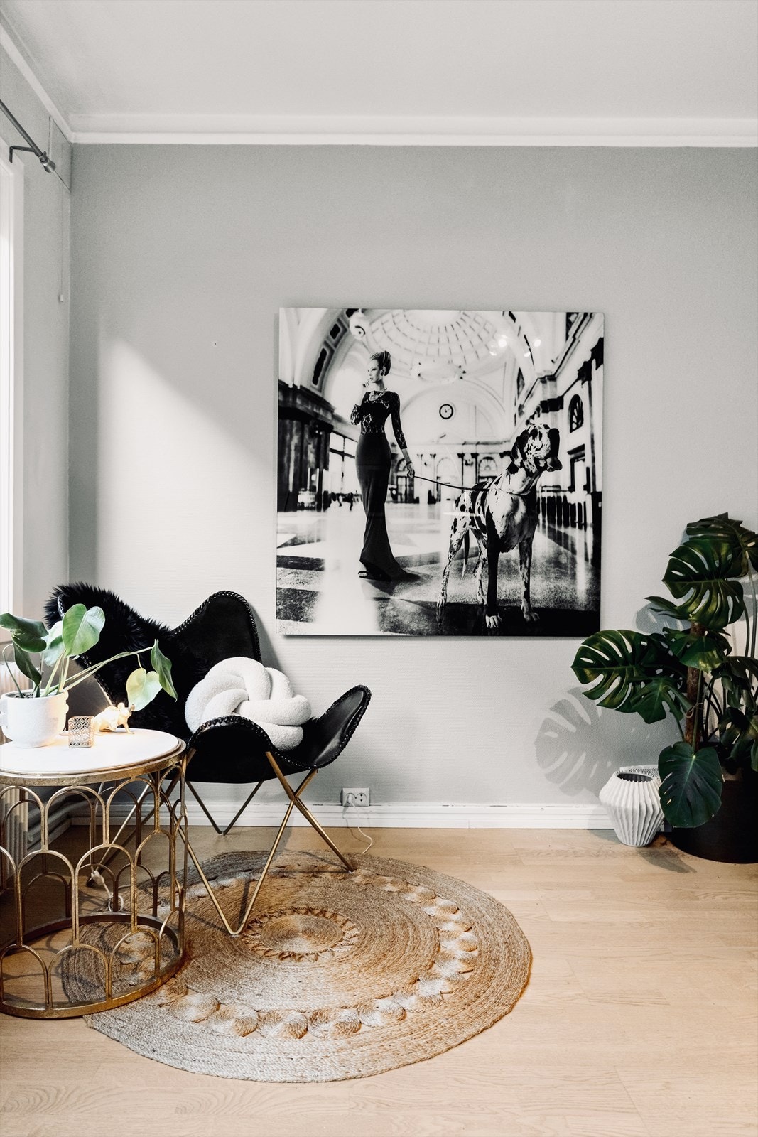 Hyggelig lesehjørne i stuen. Galleribilde