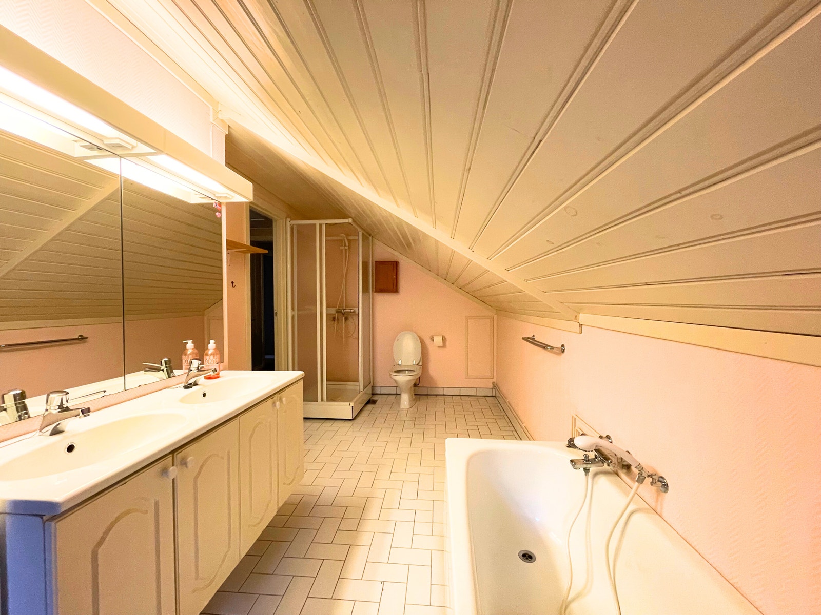 Eldre bad Galleribilde