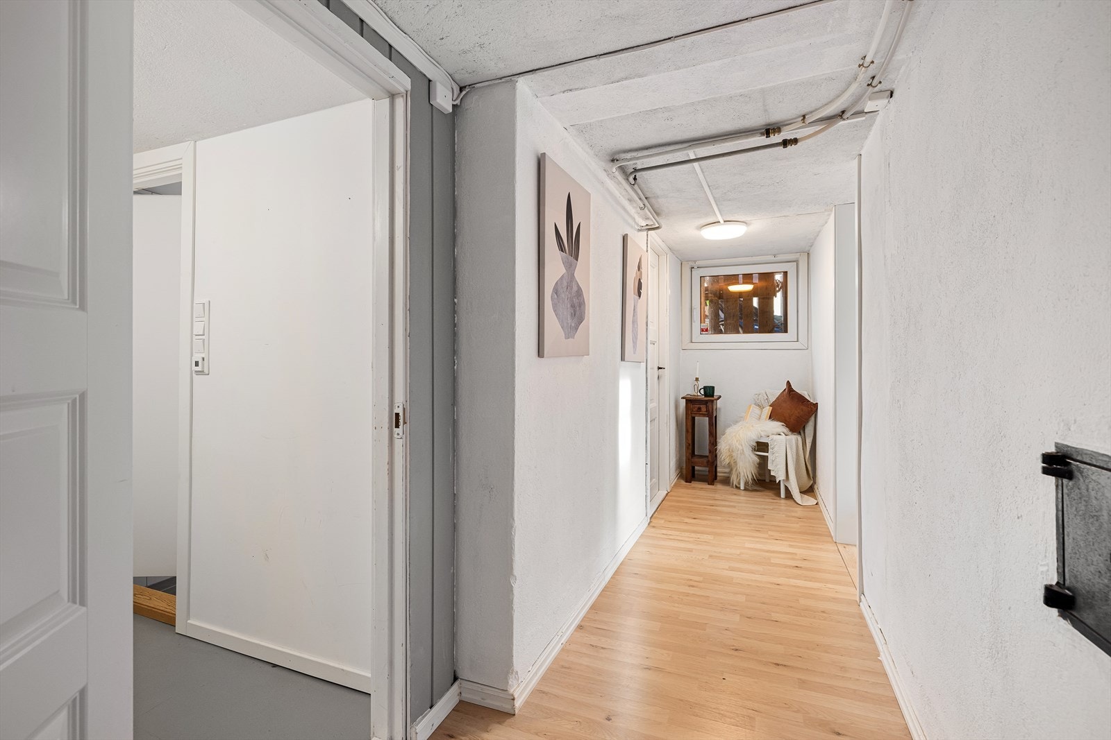 Kjelleren inneholder ellers 2 romslige boder Galleribilde