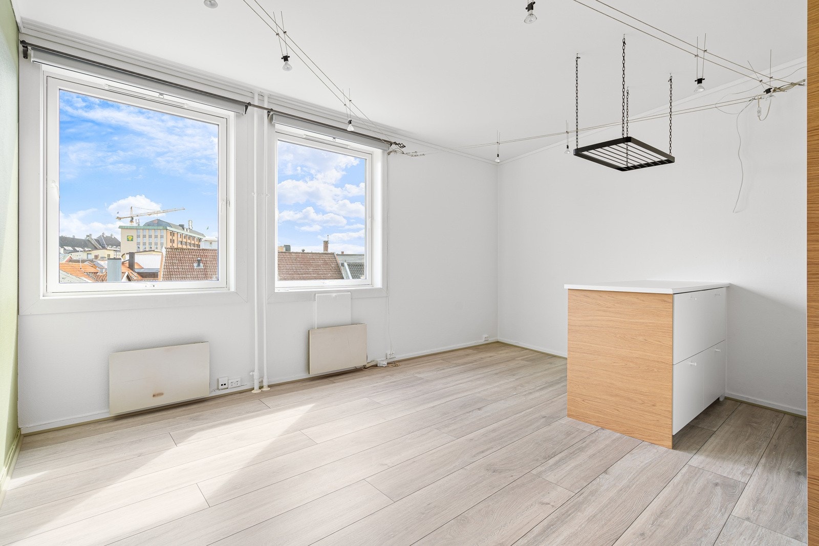 Stuen/kjøkkenet har et areal på ca. 16 kvm. Galleribilde