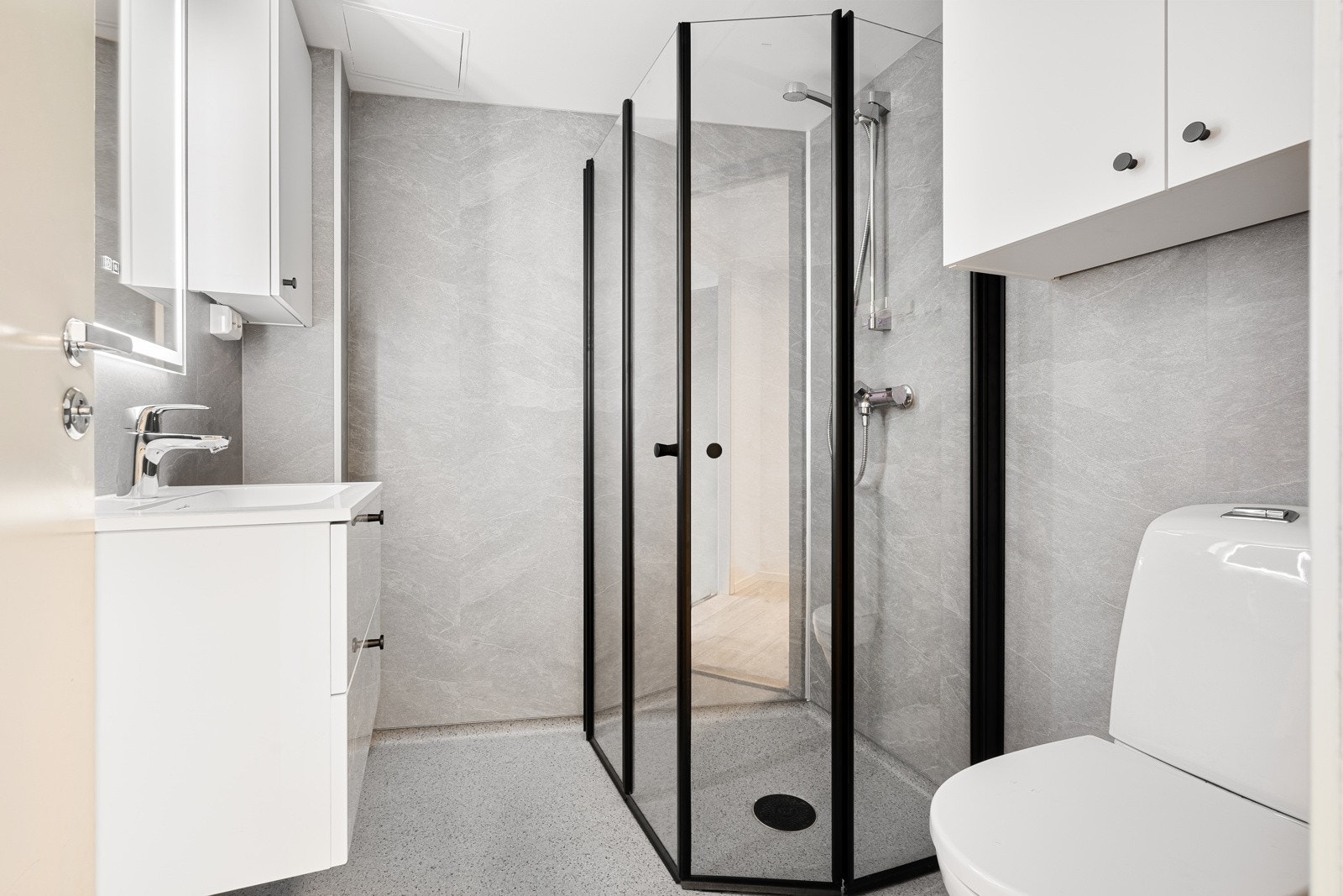 Baderommet er også pusset opp i 2024. Galleribilde