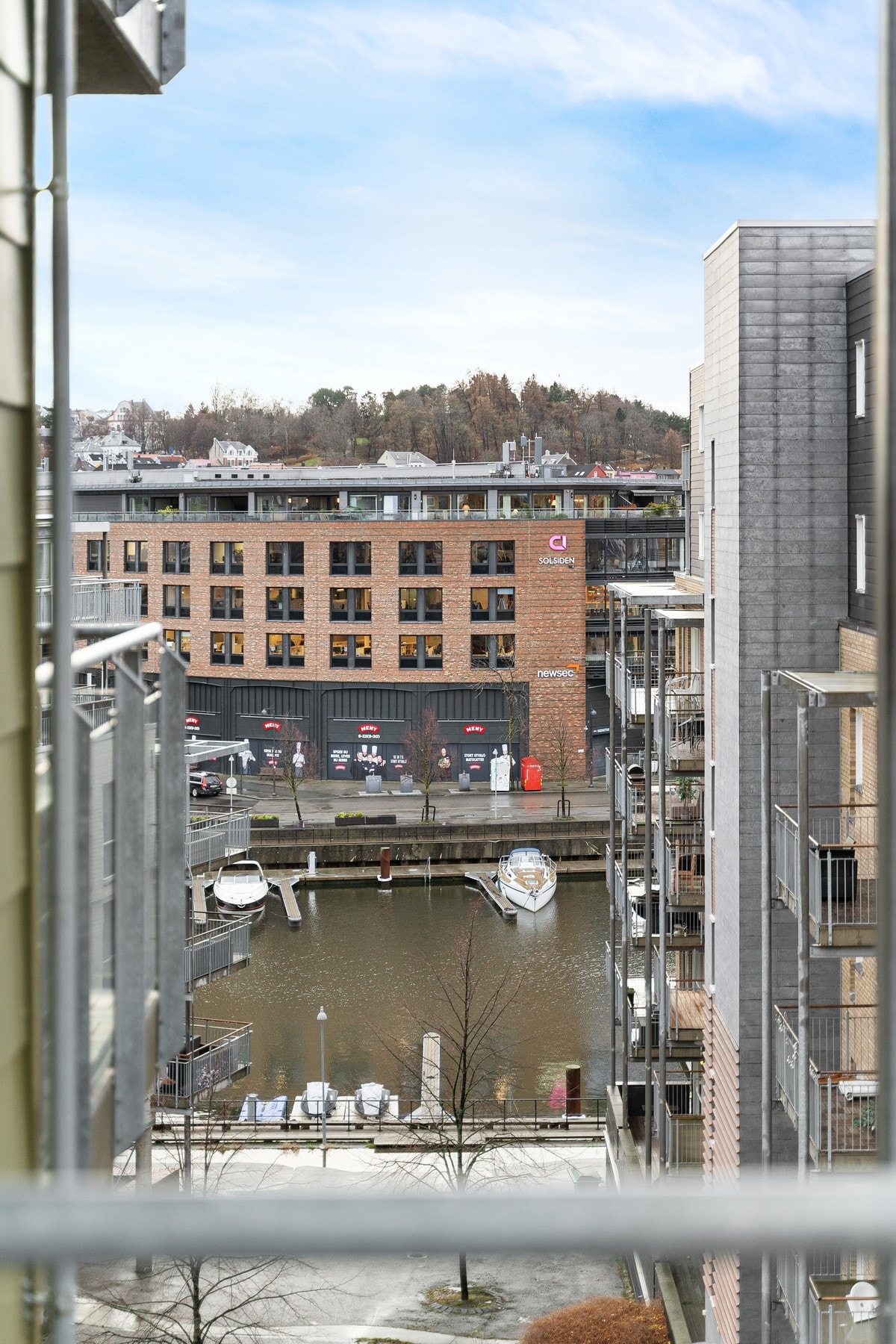 Utsikt fra balkongen. Galleribilde