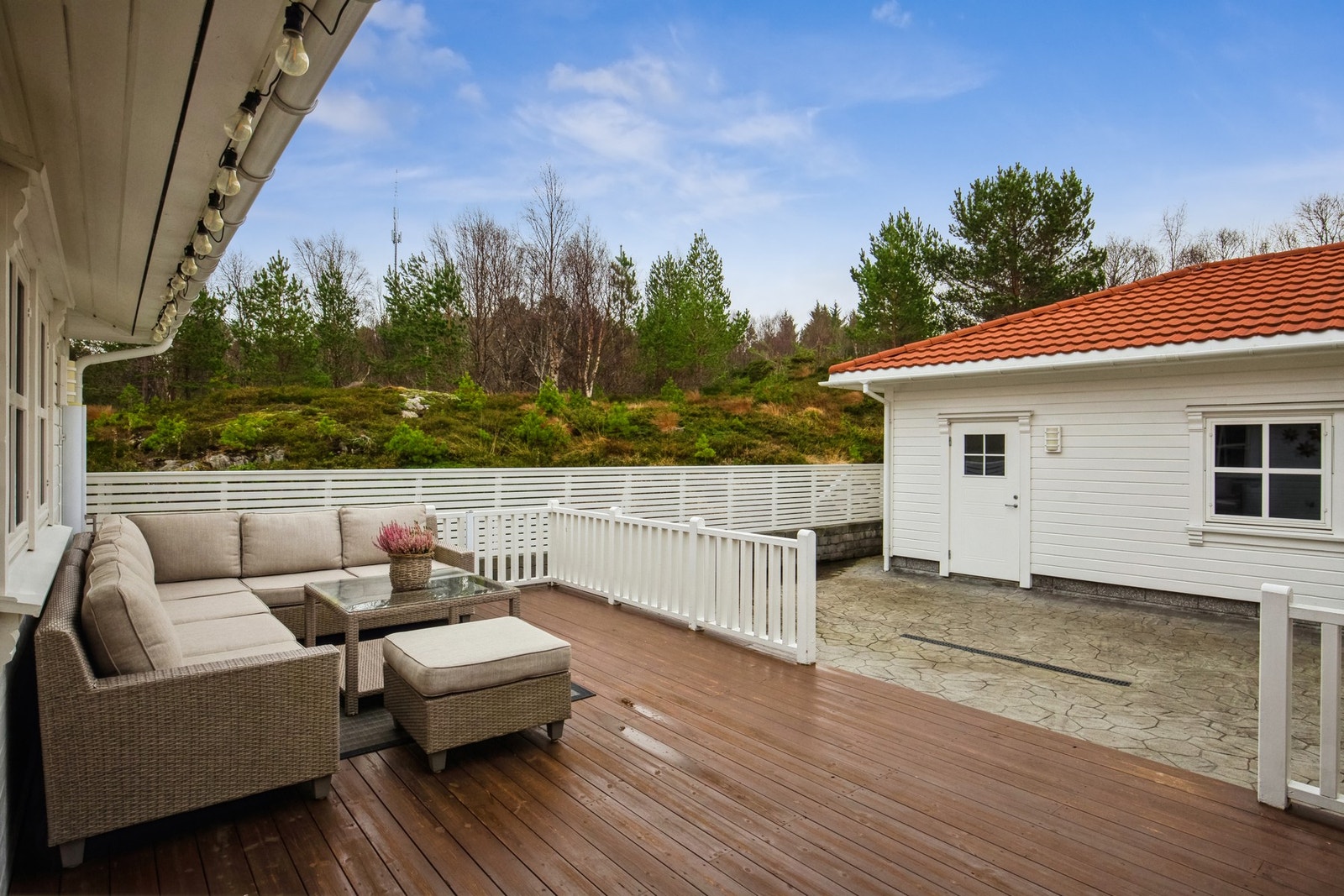 Eneboligen ligger meget bra til i enden av gate Galleribilde