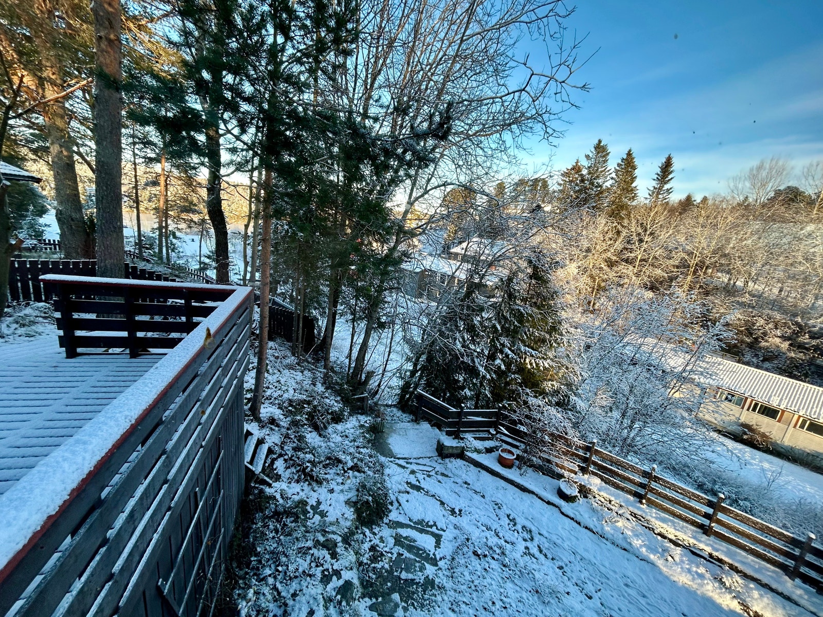 Utsikt fra stue mot nord Galleribilde