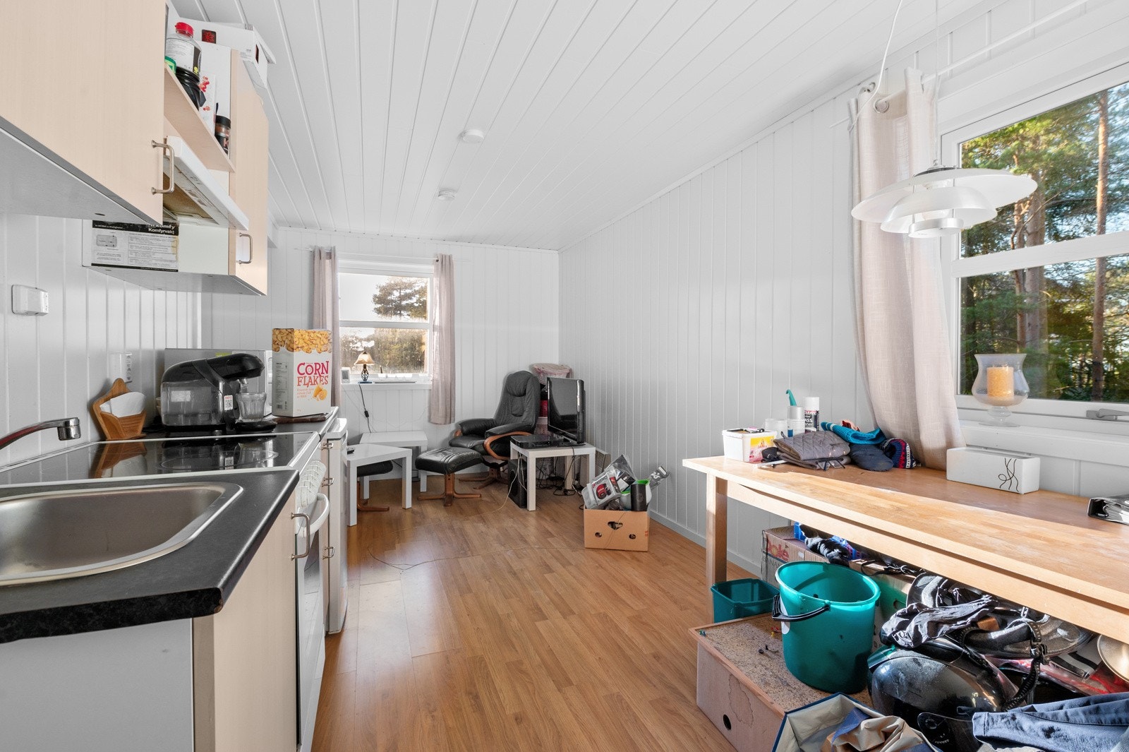 Hybel nr 2 i underetasjen. Denne er innredet likt som den i 2. etasje. Galleribilde