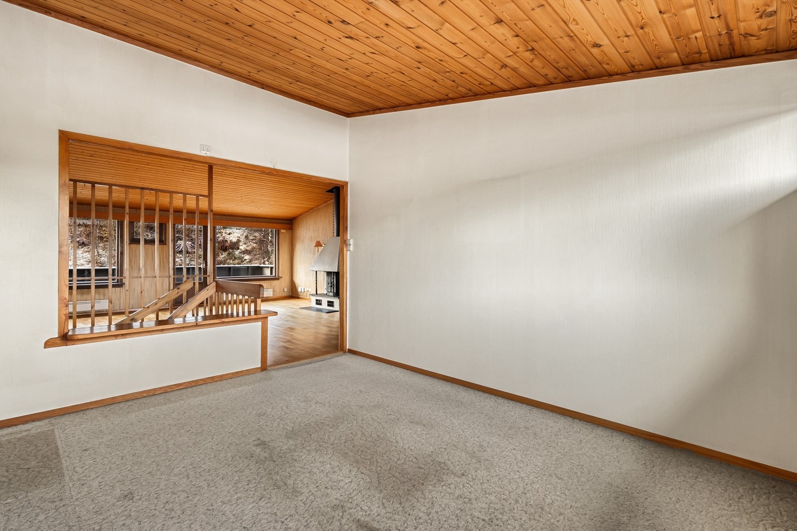 Rommet er godkjent som soverom dersom man ønsker en annen utnytting her, og lukking av vegg og innsetting av dør anses som et arbeid av bagatellmessig art Galleribilde