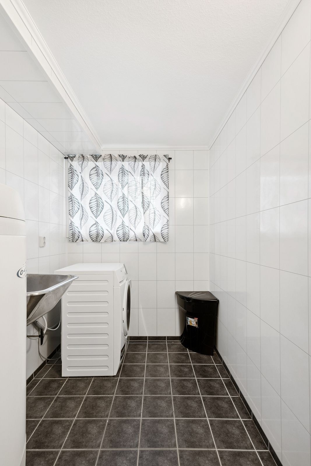 Vaskerom Galleribilde