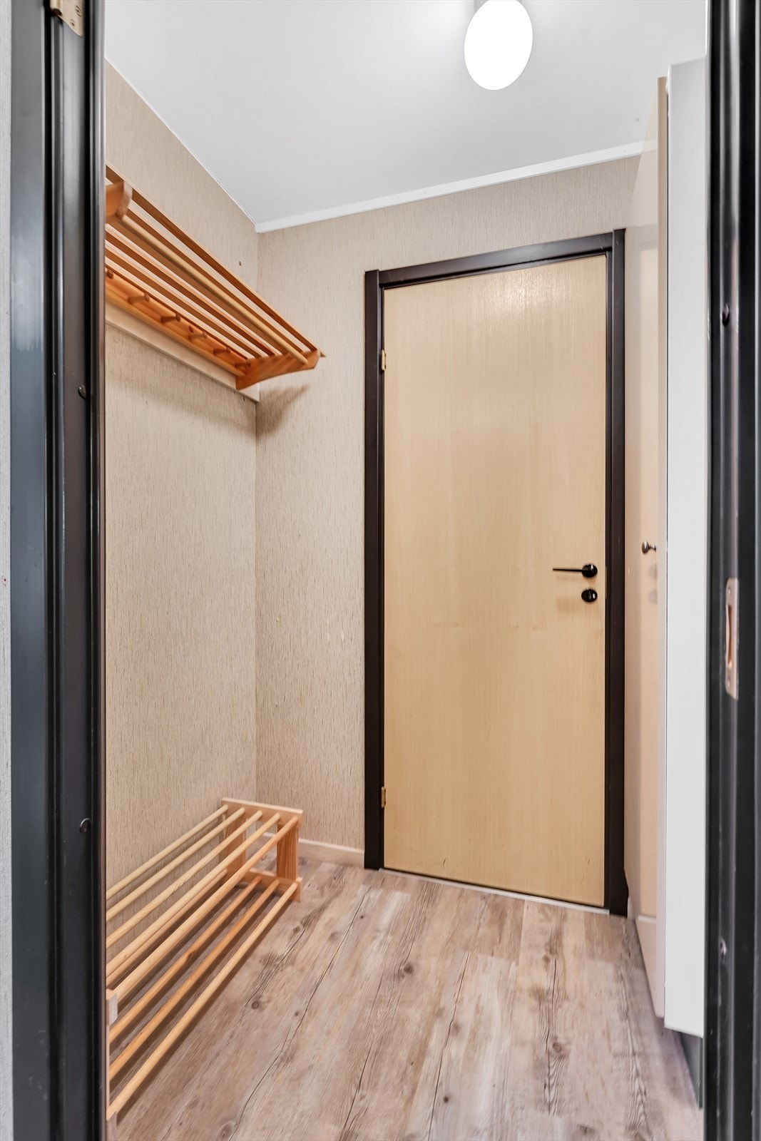 Entré. Galleribilde