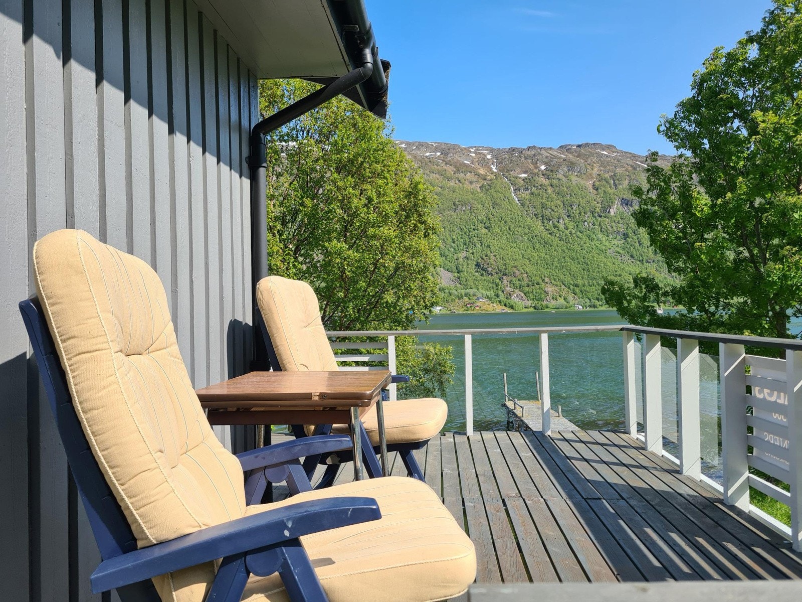 Sørvendt terrasse Galleribilde