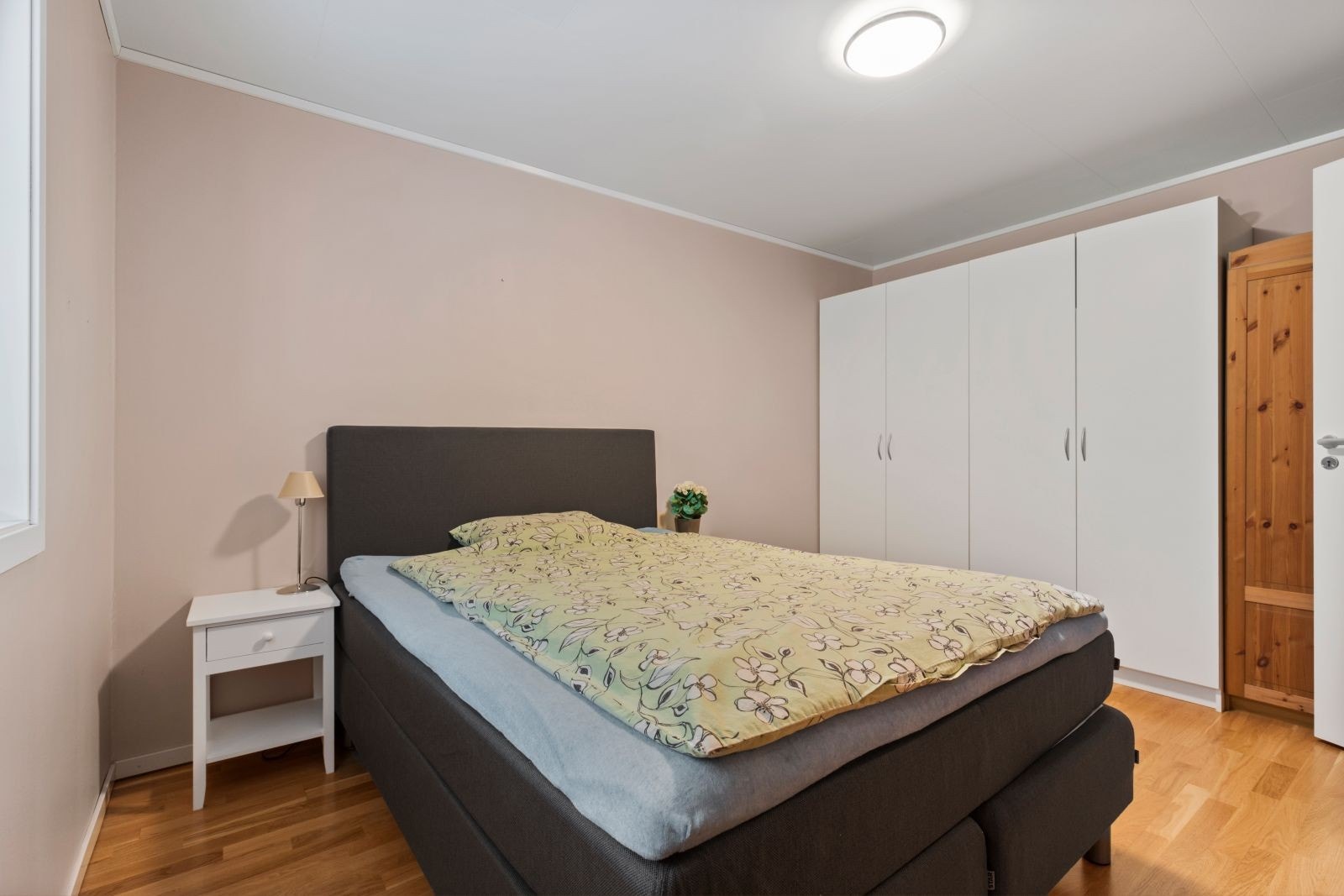 Soverom 1. Galleribilde