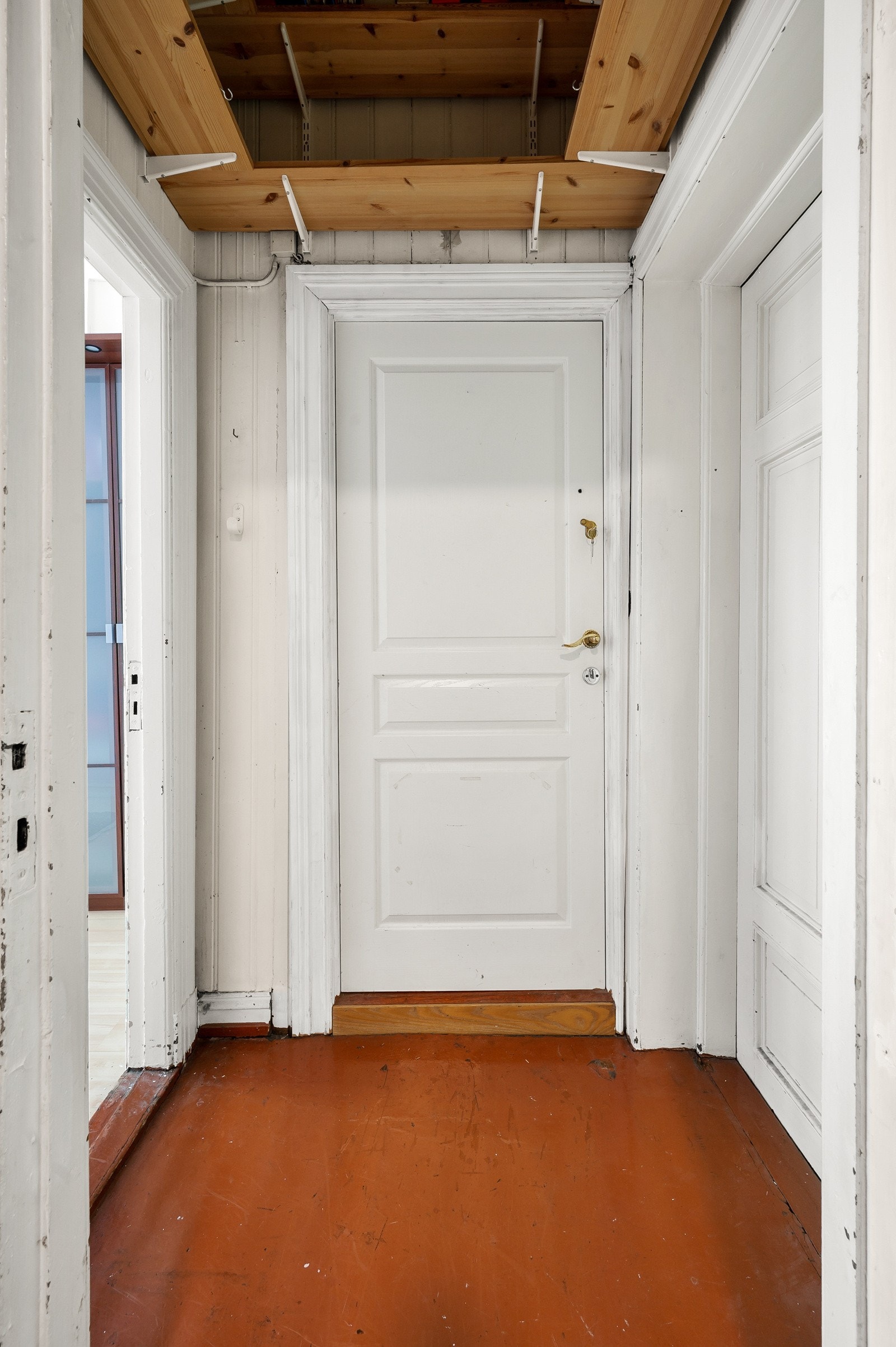 Soverom nr.2 er plassert i "egen fløy" hvor du også har dør inn til baktrapp. Galleribilde