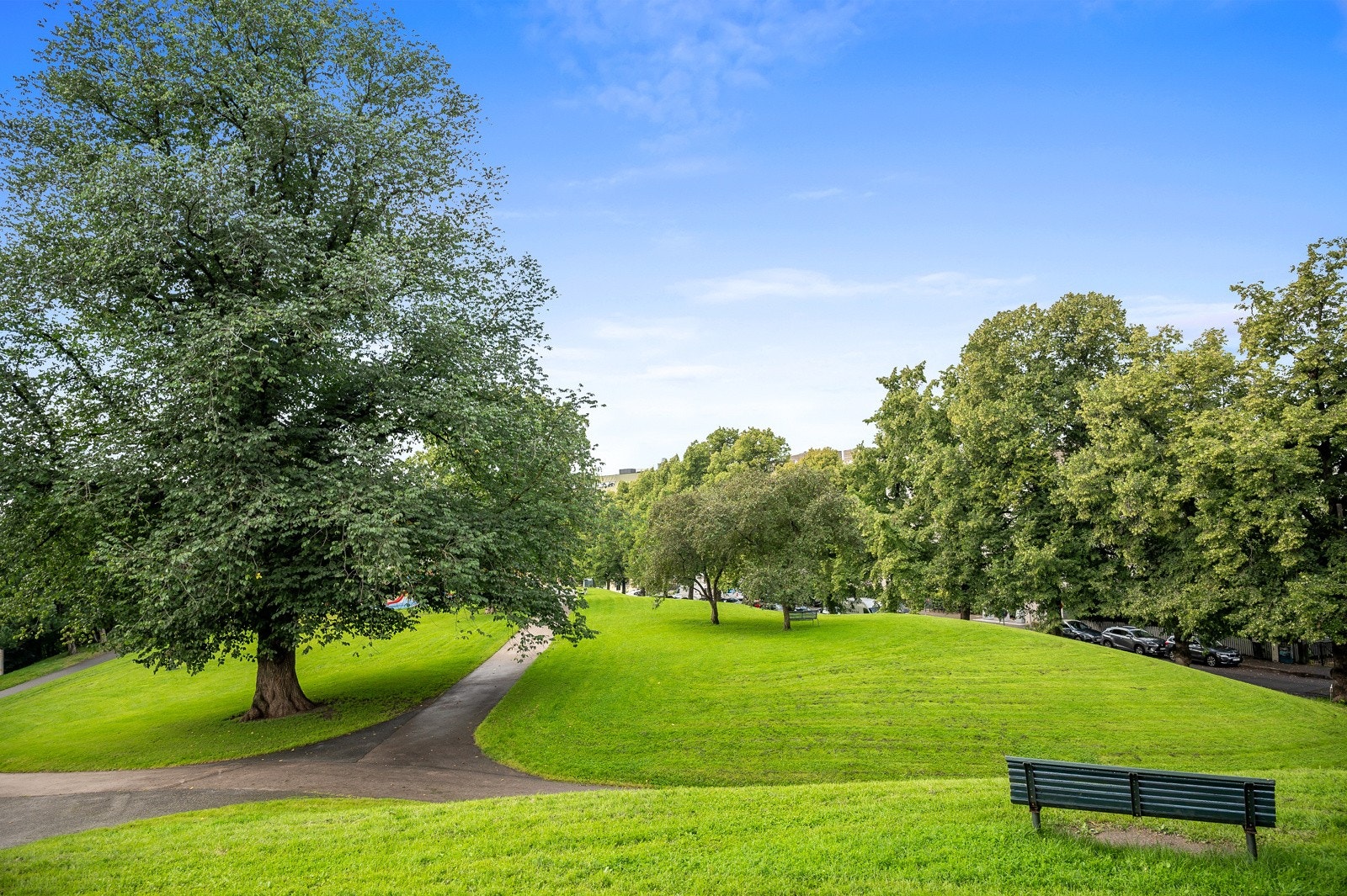 Stensparken og flotte Fagerborg Kirke vil være dine nærmeste naboer. Galleribilde