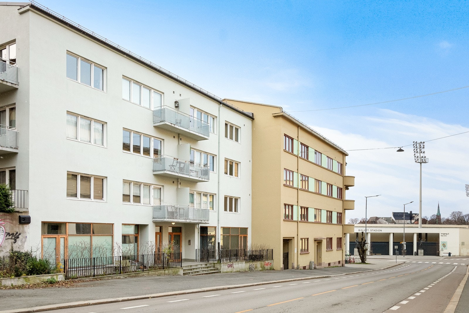 Her bor man høyt og luftig i byggets 3. etasje. Galleribilde