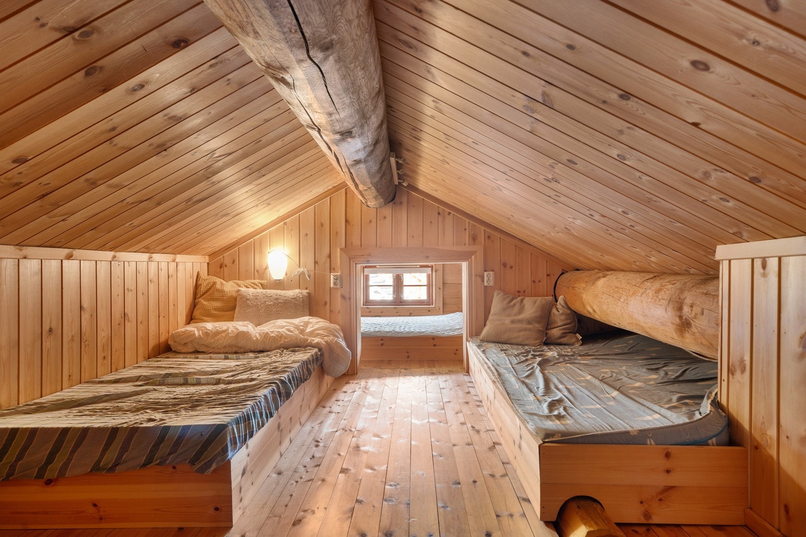 270482_DSC01972 Galleribilde