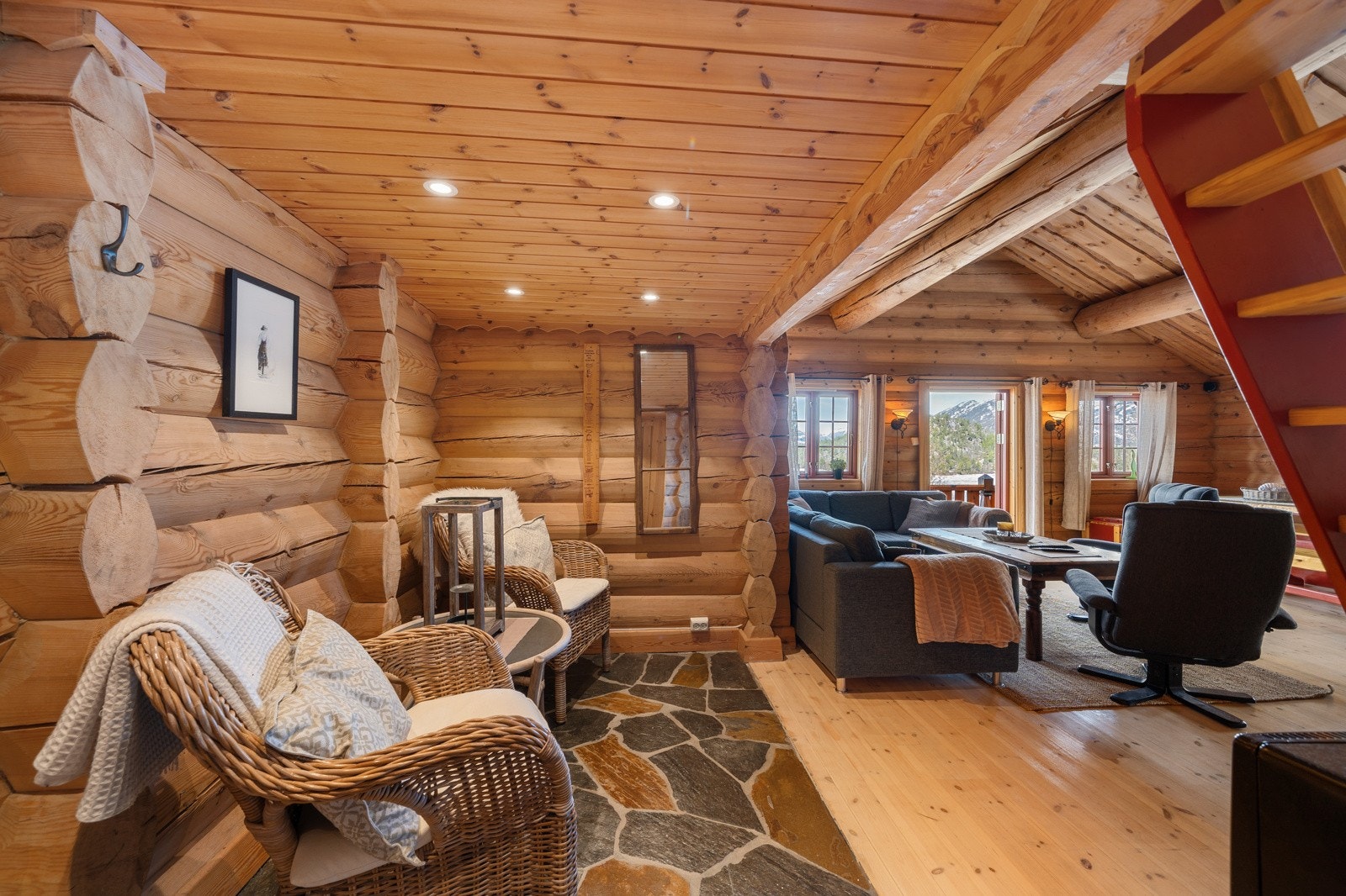 270482_DSC01912 Galleribilde