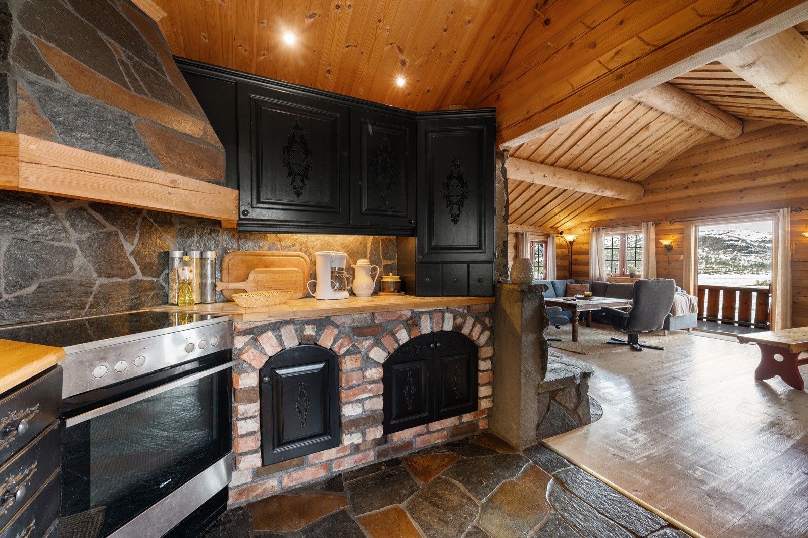 270482_DSC01892 Galleribilde