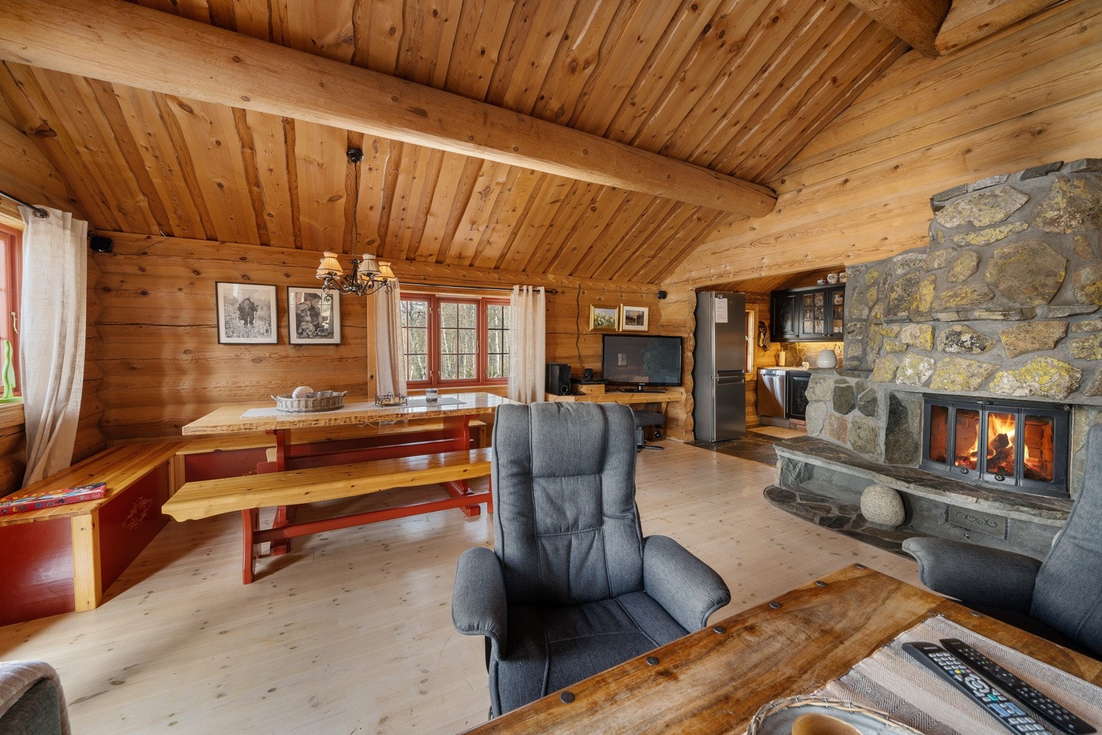 270482_DSC01842 Galleribilde