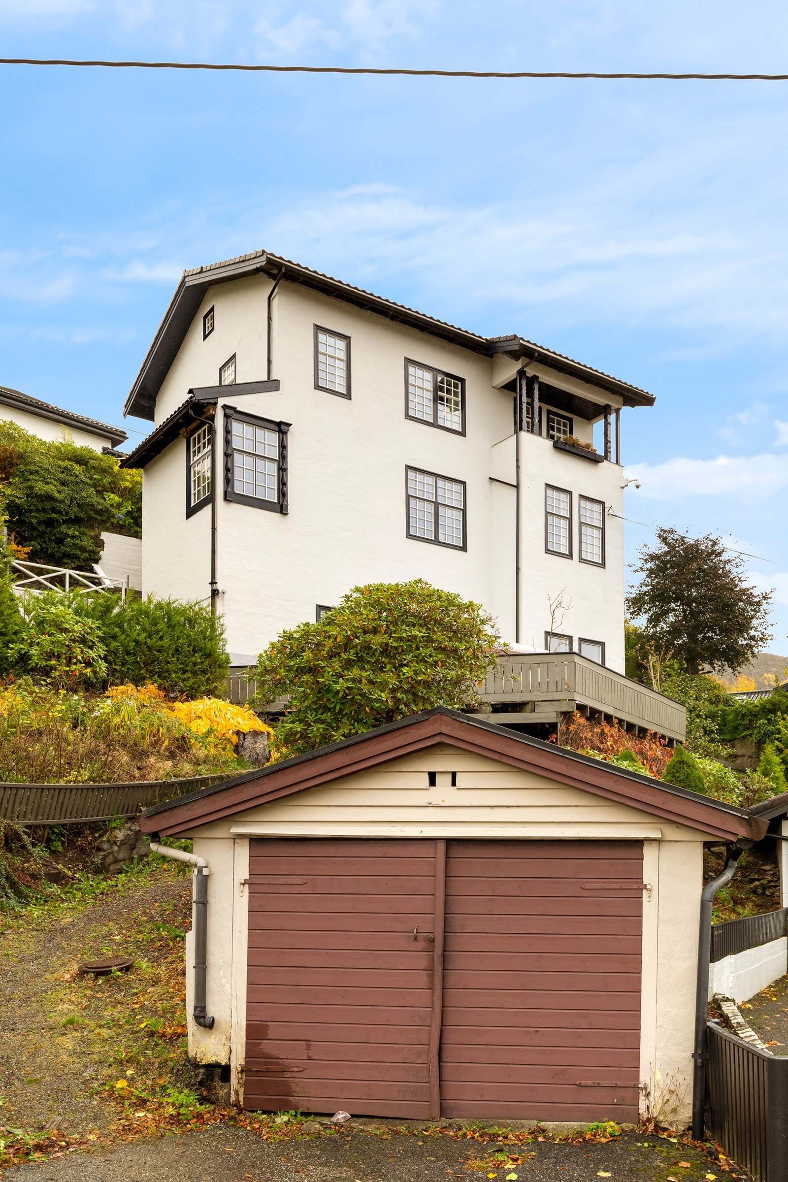 Parkering i egen garasje. Galleribilde