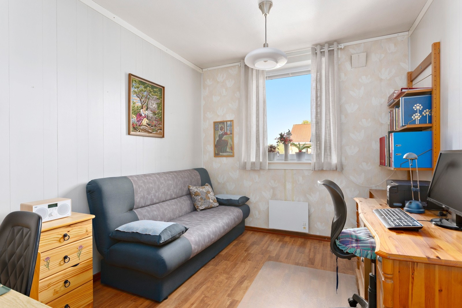 Det andre rommet er også av god størrelse og egner seg perfekt som barnerom Galleribilde