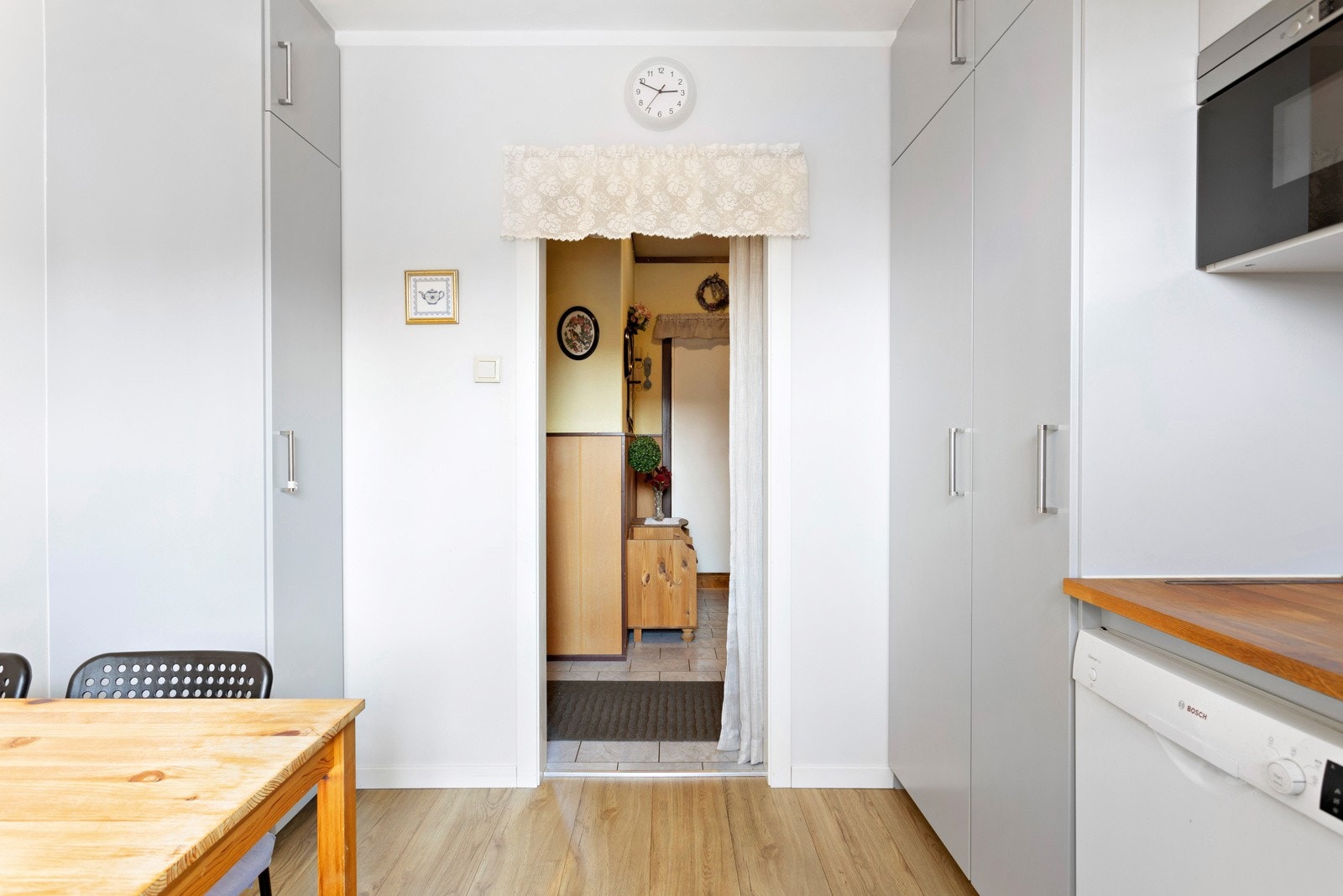 Her finner du "alt" du trenger av hvitevarer Galleribilde