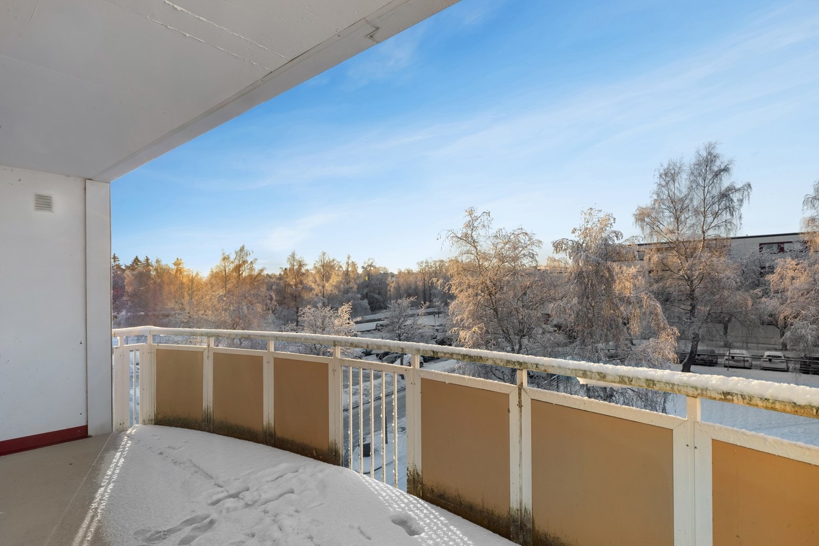 Utsikt fra balkongen. Galleribilde