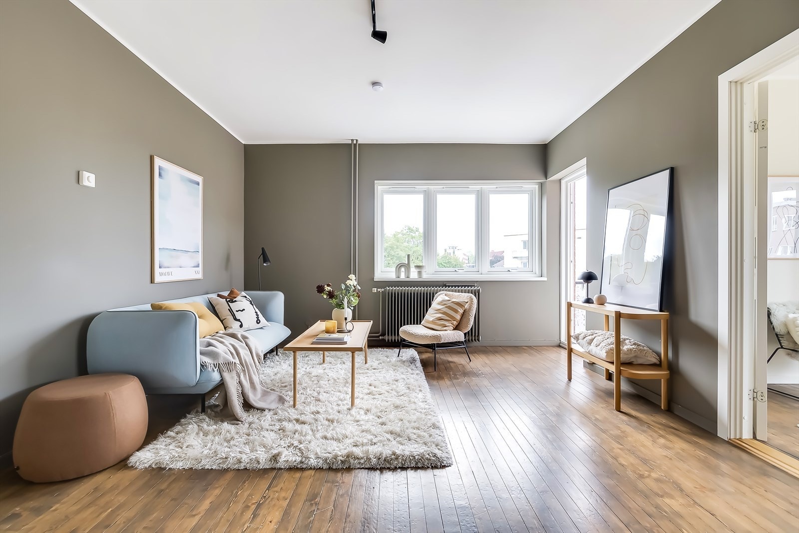 Velkommen til Olaf Schous vei 12 - Presentert av Silje Heggø og Joachim Lindhjem v/Nordvik Galleribilde