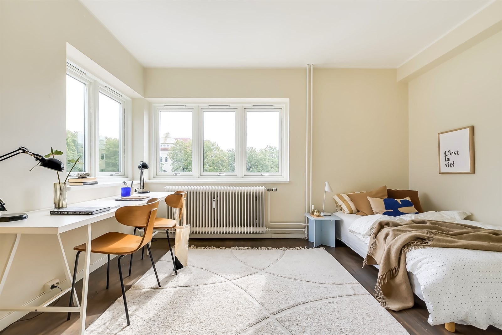 Det andre soverommet er også av god størrelse, med flere bruksområder Galleribilde