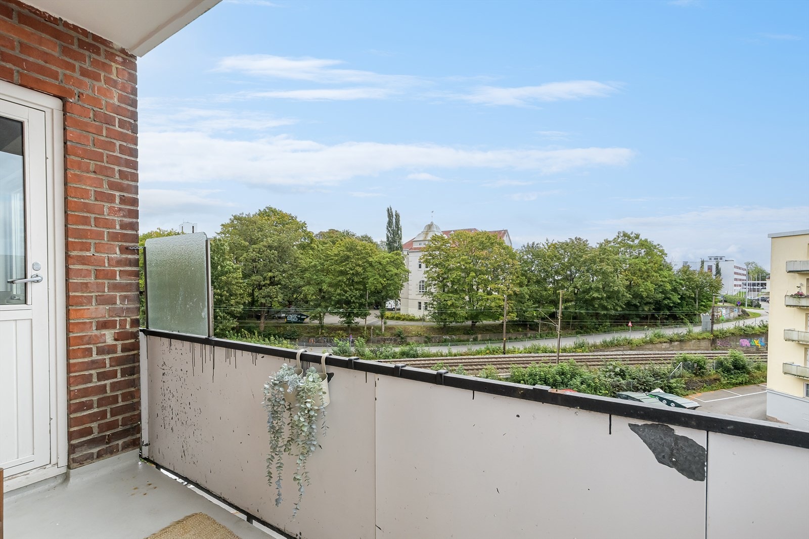 Nyt de varme sommerdagene her! Galleribilde