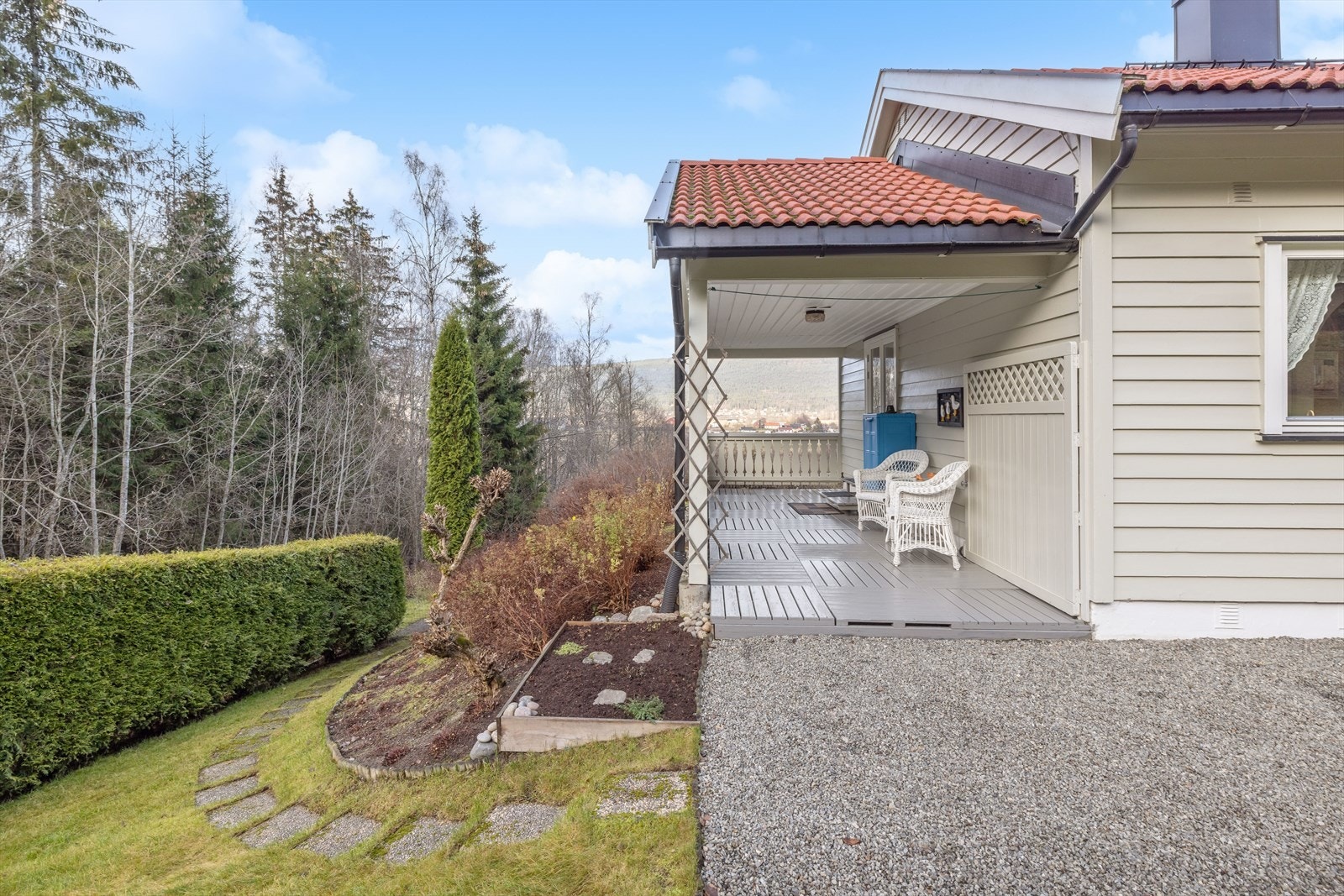 Tomten er pent opparbeidet. Galleribilde