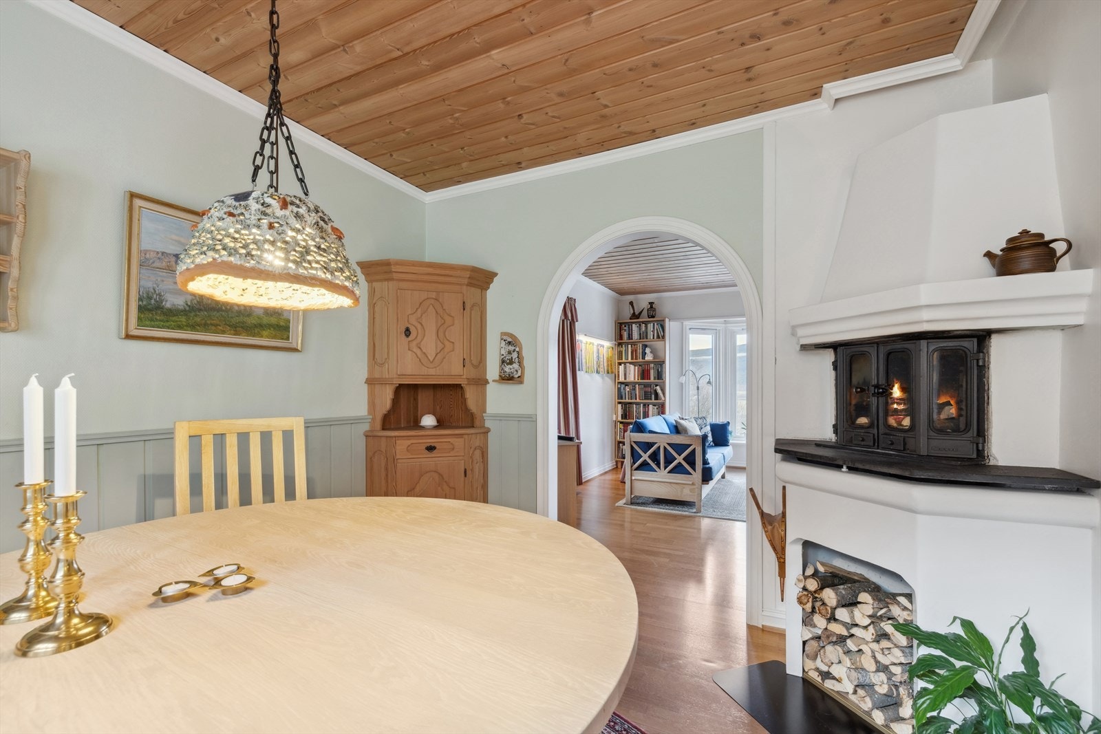 Her kan man nyte hyggelige måltider med nære og kjære. Galleribilde