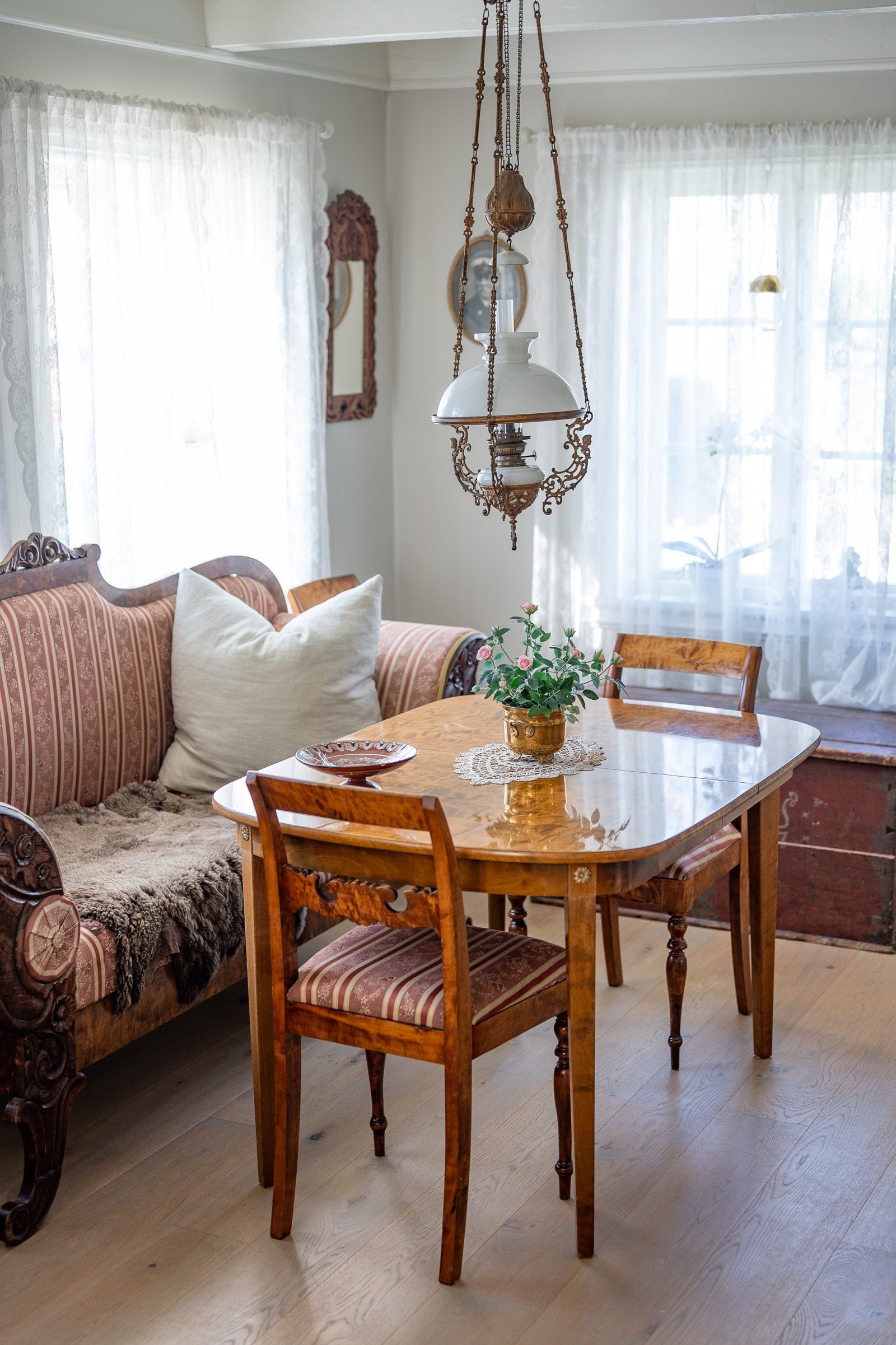 Vinduer mot tre himmelretninger gir godt med naturlig lys Galleribilde