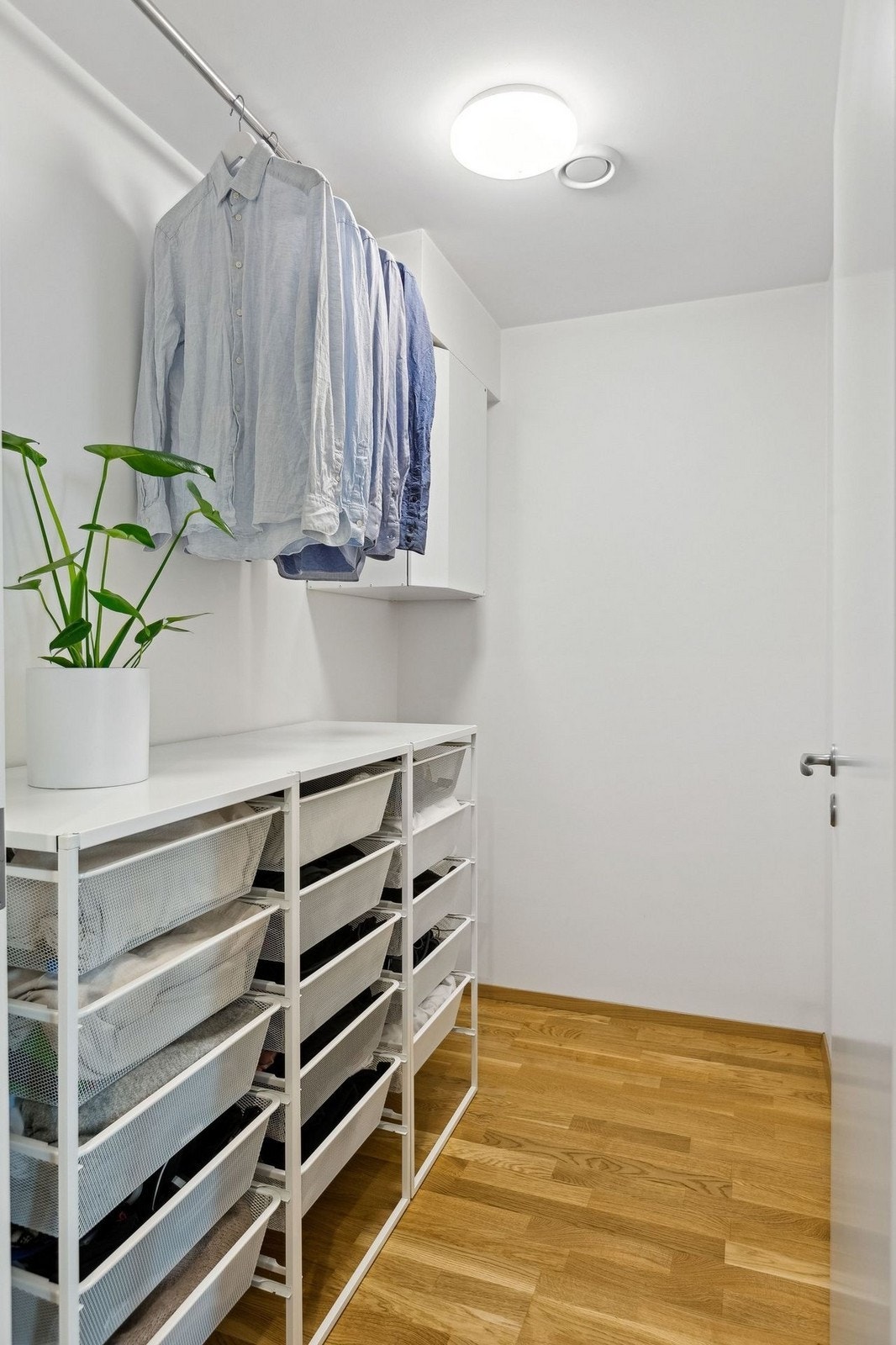 Bod med god plass til oppbevaring Galleribilde