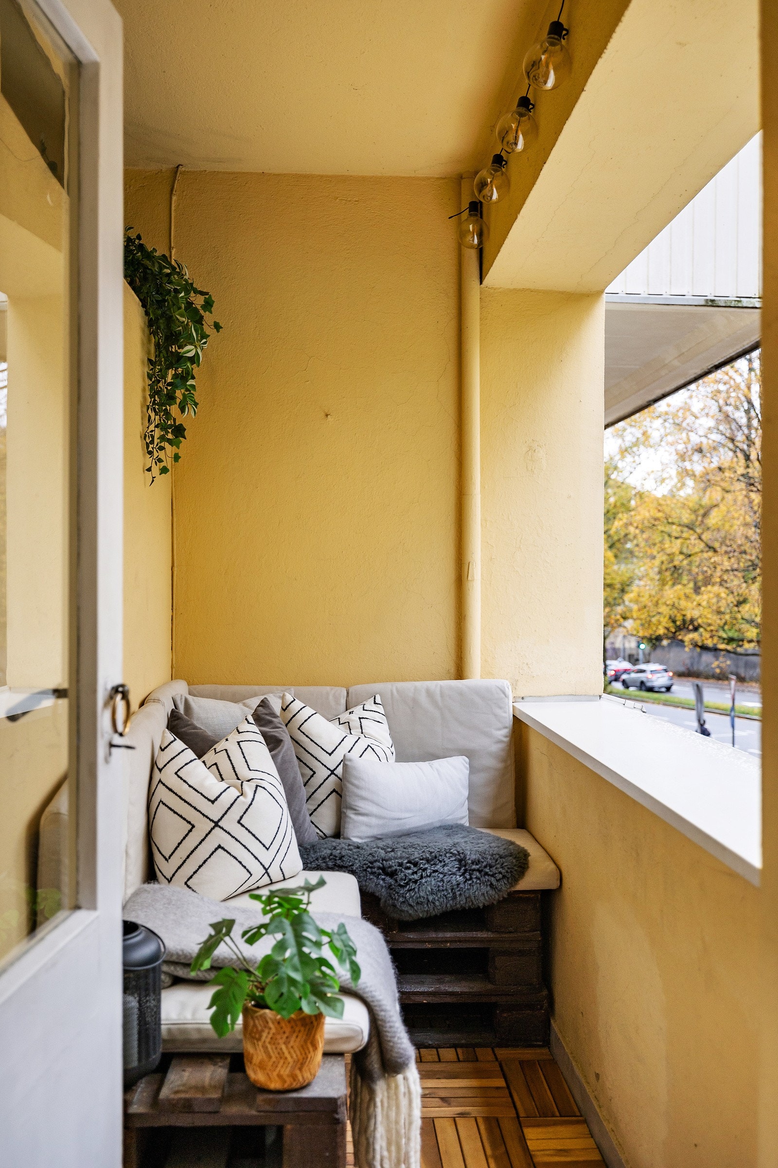 Balkong med utgang fra hovedsoverom. Galleribilde