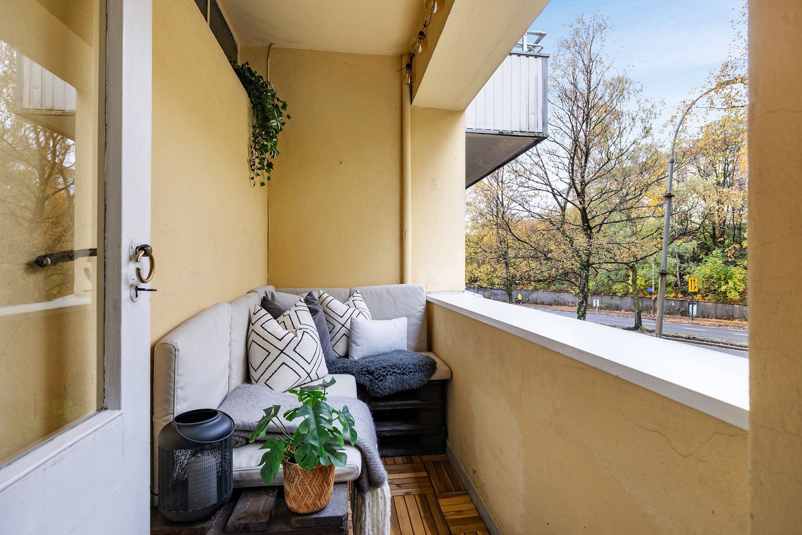 Fra hovedsoverom er det utgang til balkong Galleribilde