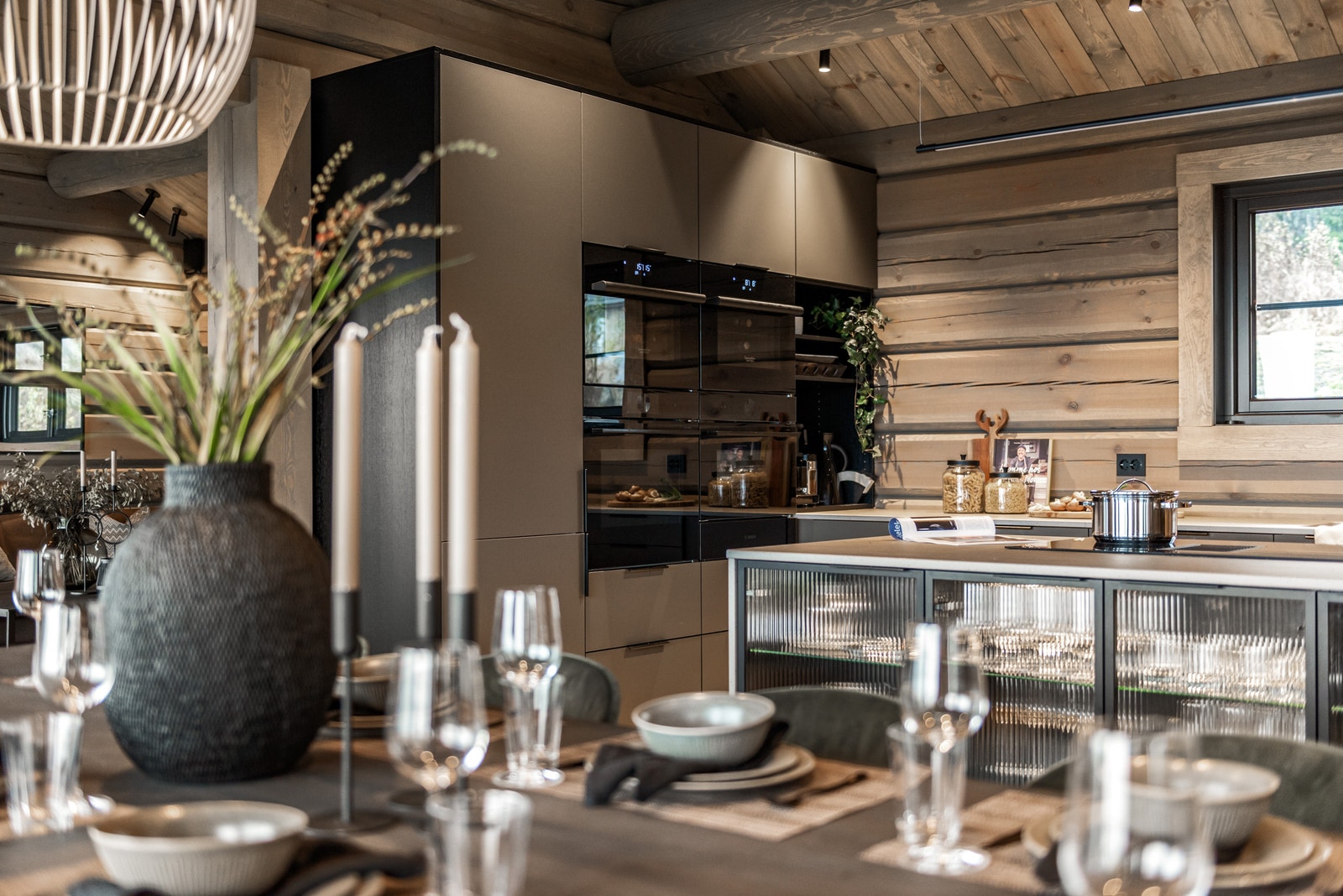 Kjøkken og spisestue Galleribilde