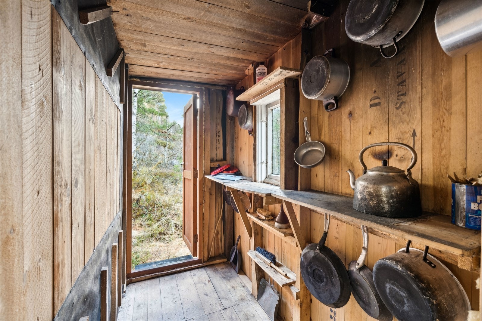 Bod med utvendig adkomst på 4 kvm. Galleribilde