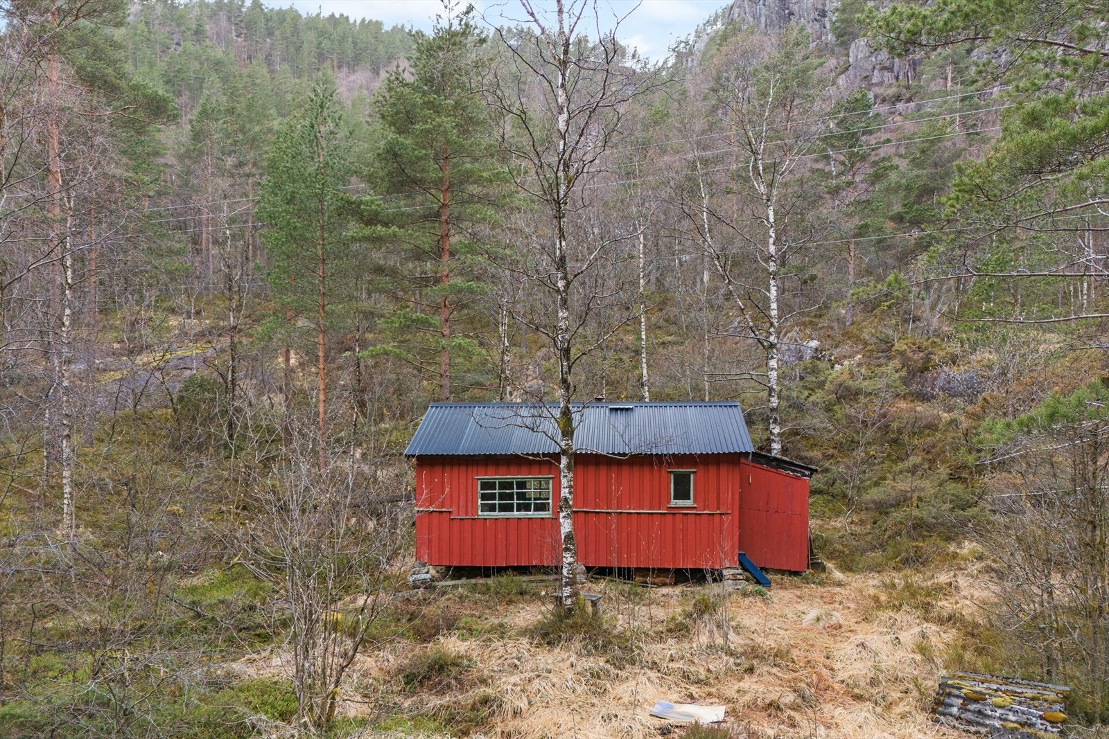 Hytten har avskjermet beliggenhet i landlige og naturskjønne omgivelser. Galleribilde
