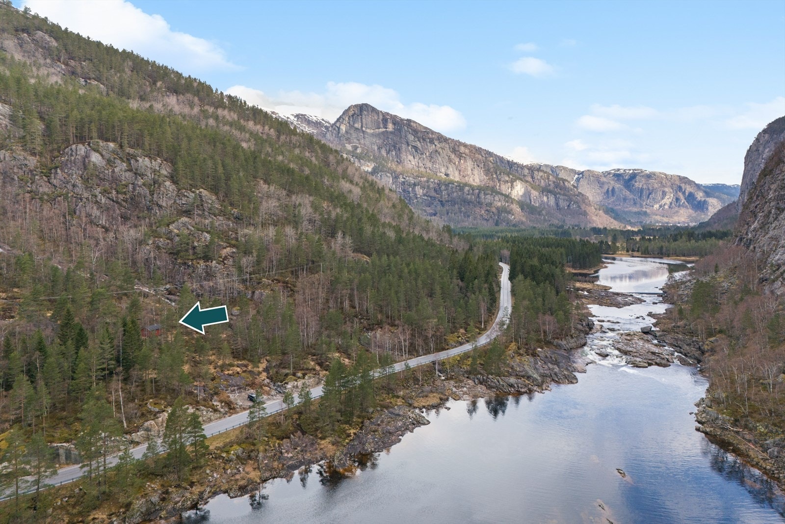 Denne hytten er perfekt for deg som ønsker avskjermet beliggenhet, med nærhet til skitrekk og langrennsløyper. Galleribilde