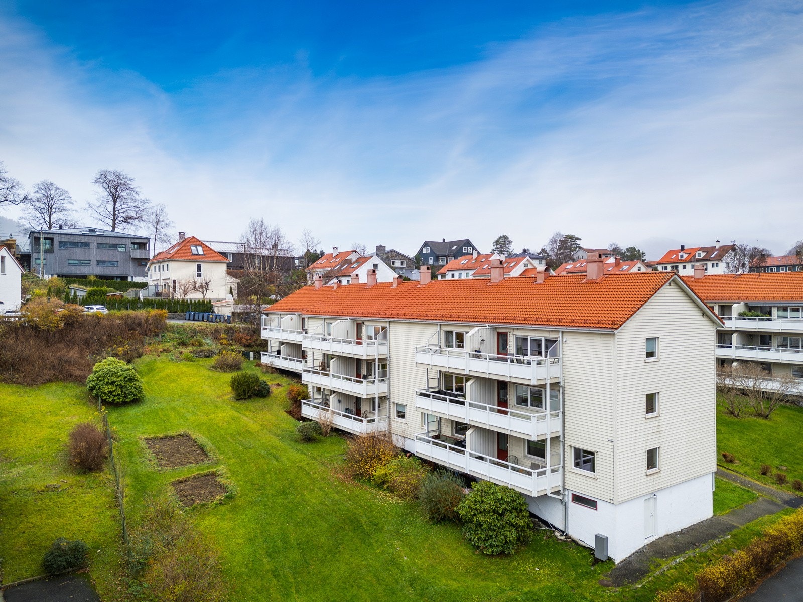 Laget fikk nytt tak i 2006, rørfornyelse og nye bad i alle leiligheter i 2015-2017, nye vinduer i alle leiligheter og terrassedekke på altaner i 2019 og fornyelse av systemnøkler i 2020. Galleribilde