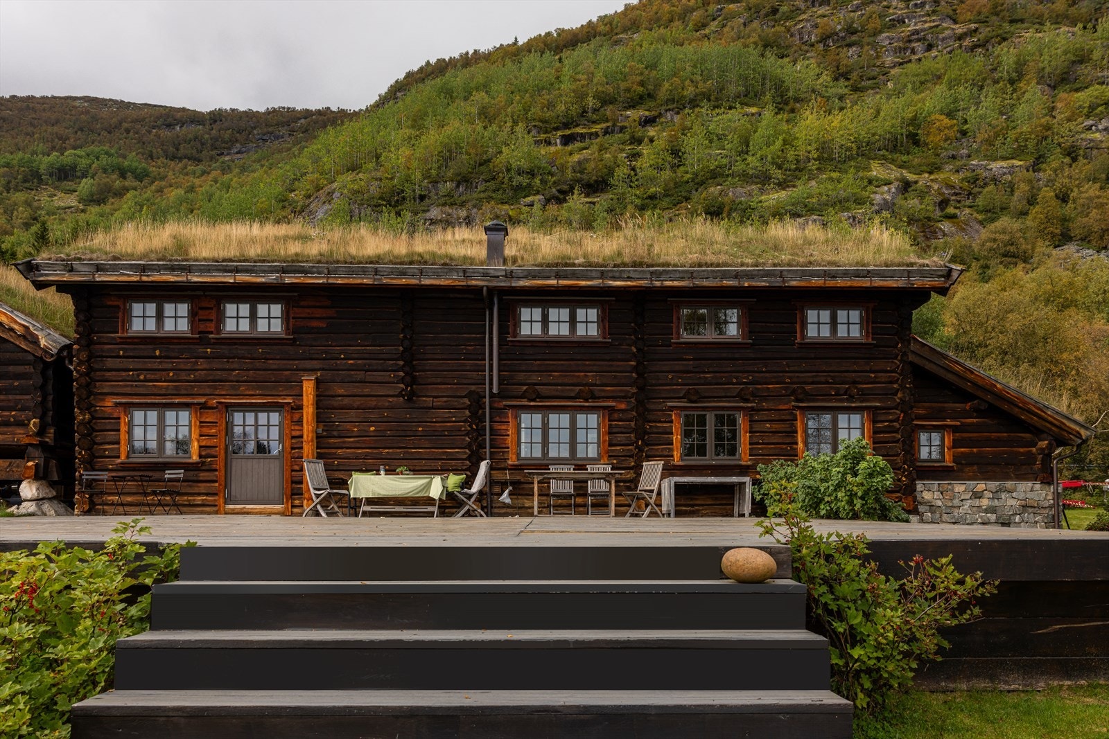 Her kan du arrangere alt fra bryllup til firmafester, med plass til mange gjester. Galleribilde