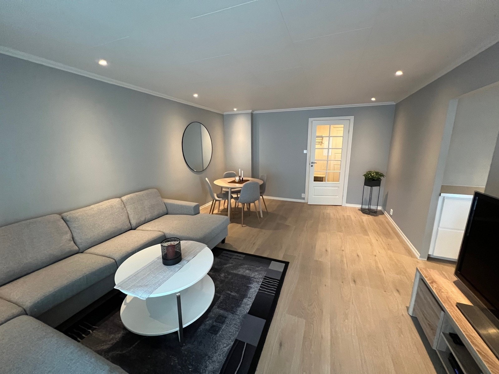 Velkommen til Nebbestølen 51. En moderne 3-roms leilighet i hjerte av fyllingsdalen. Galleribilde