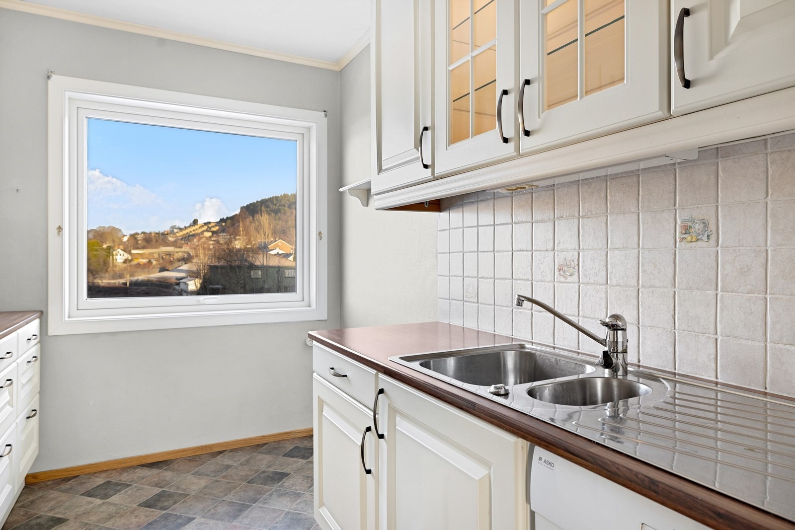 Rikelig med skapplass Galleribilde