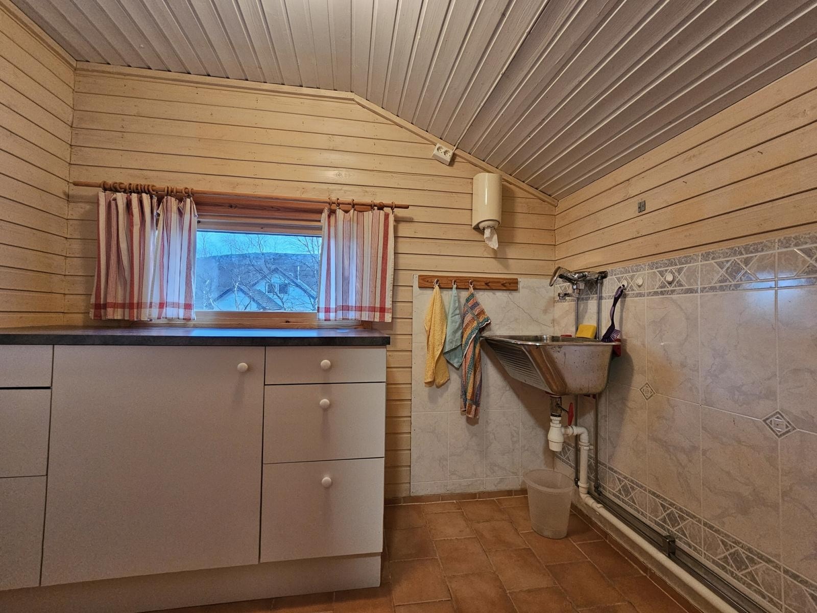 Vaskerom i tilknytning til badet Galleribilde