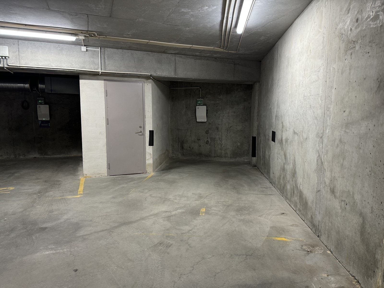 Garasjeplass nr. 1 i lukket og temperert garasjeanlegg på Fagerborg/Adamstuen. Galleribilde