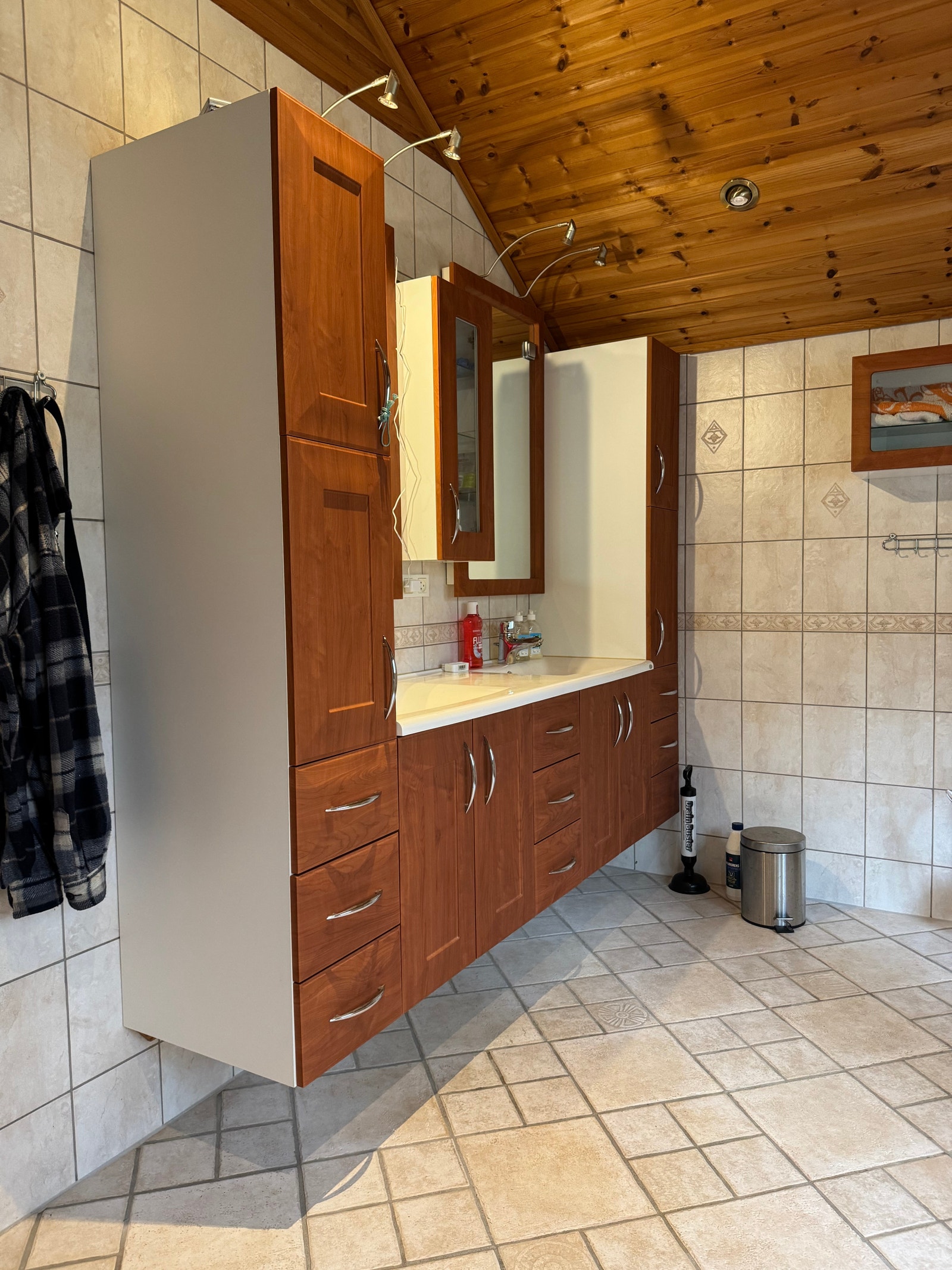 Bad i hovedetasje Galleribilde