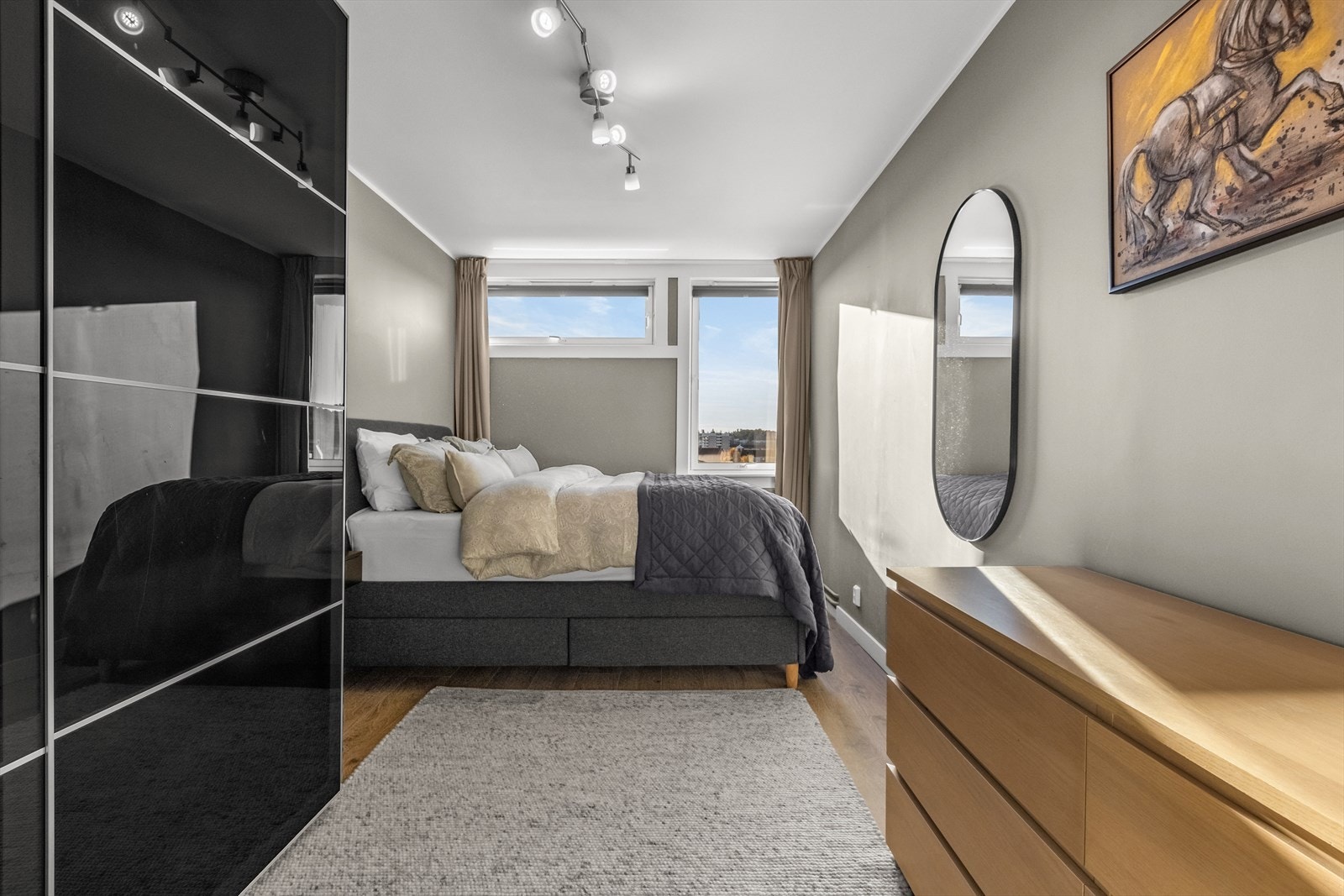 Hovedsoverom med adkomst fra entrè Galleribilde