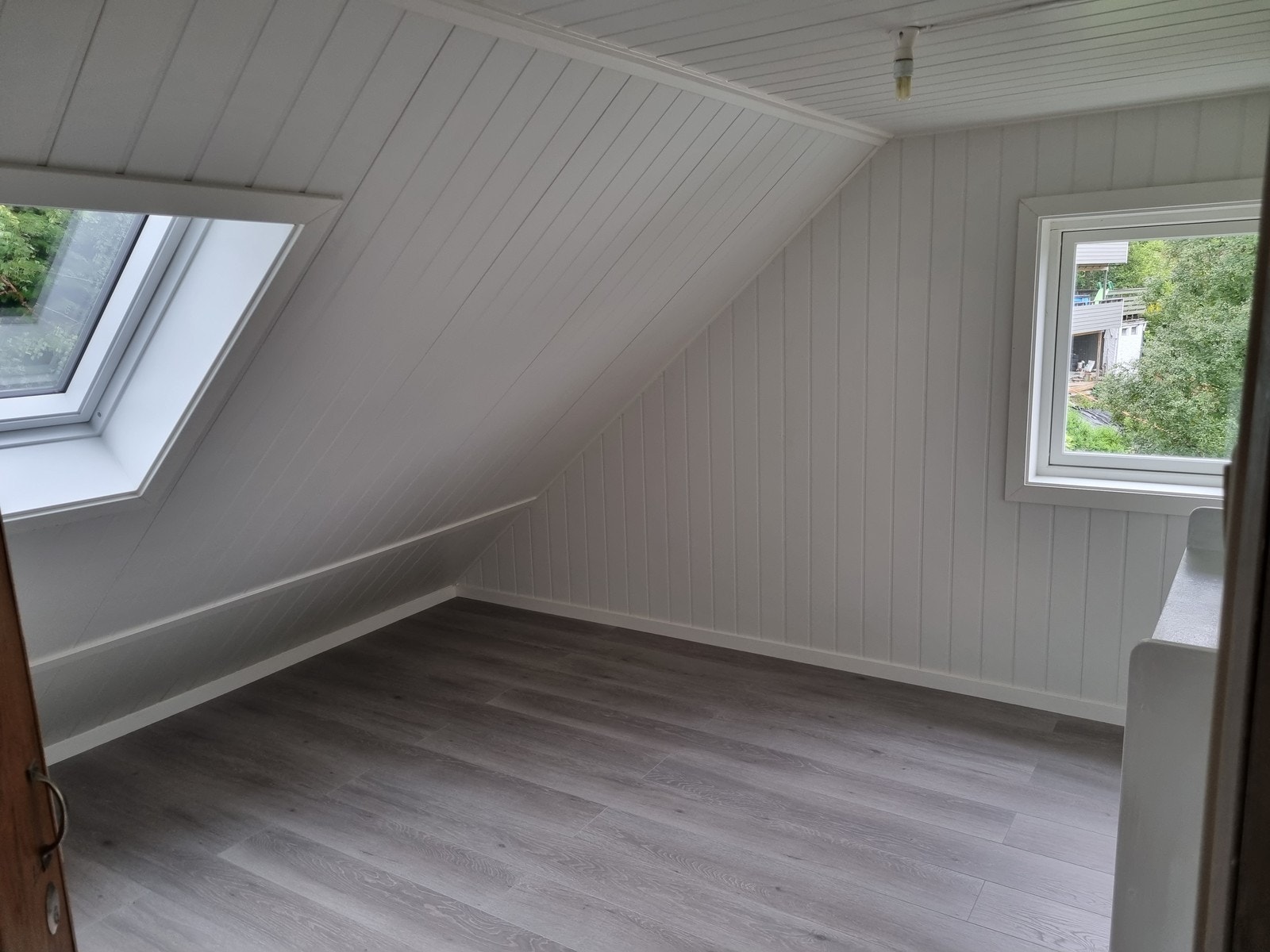 Disponibelt rom på loft - ikke godkjent som soverom. Galleribilde